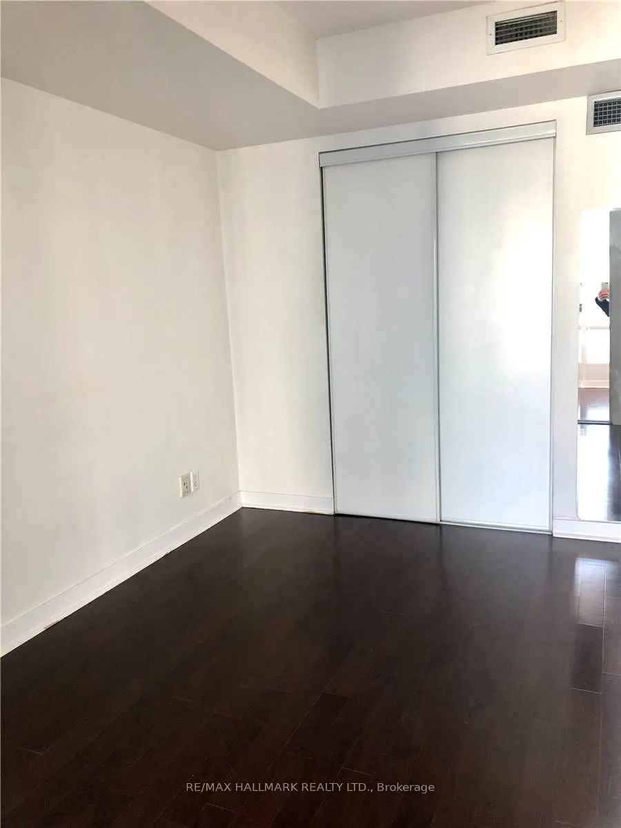 361 Front Street W, ##1001