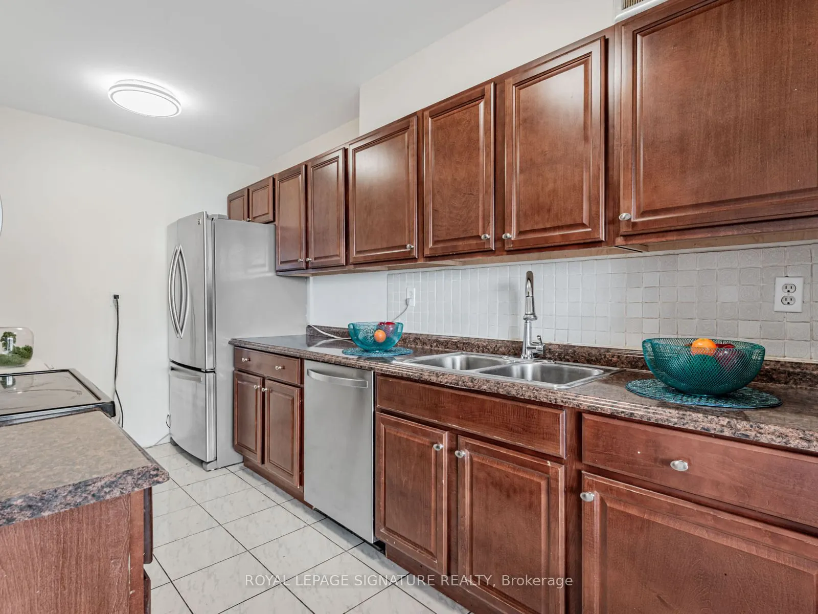 350 Seneca Hill Drive, #1709