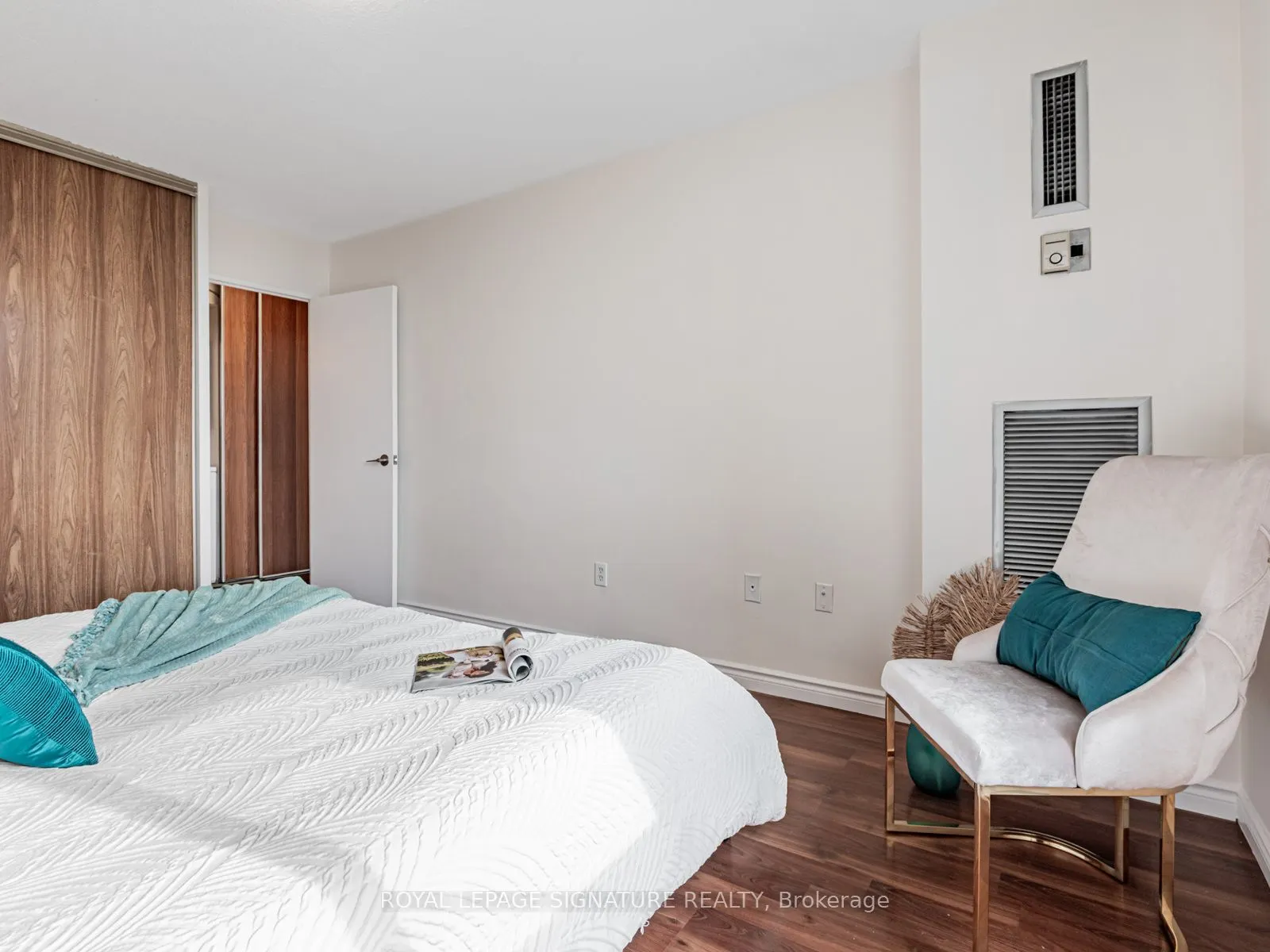 350 Seneca Hill Drive, #1709