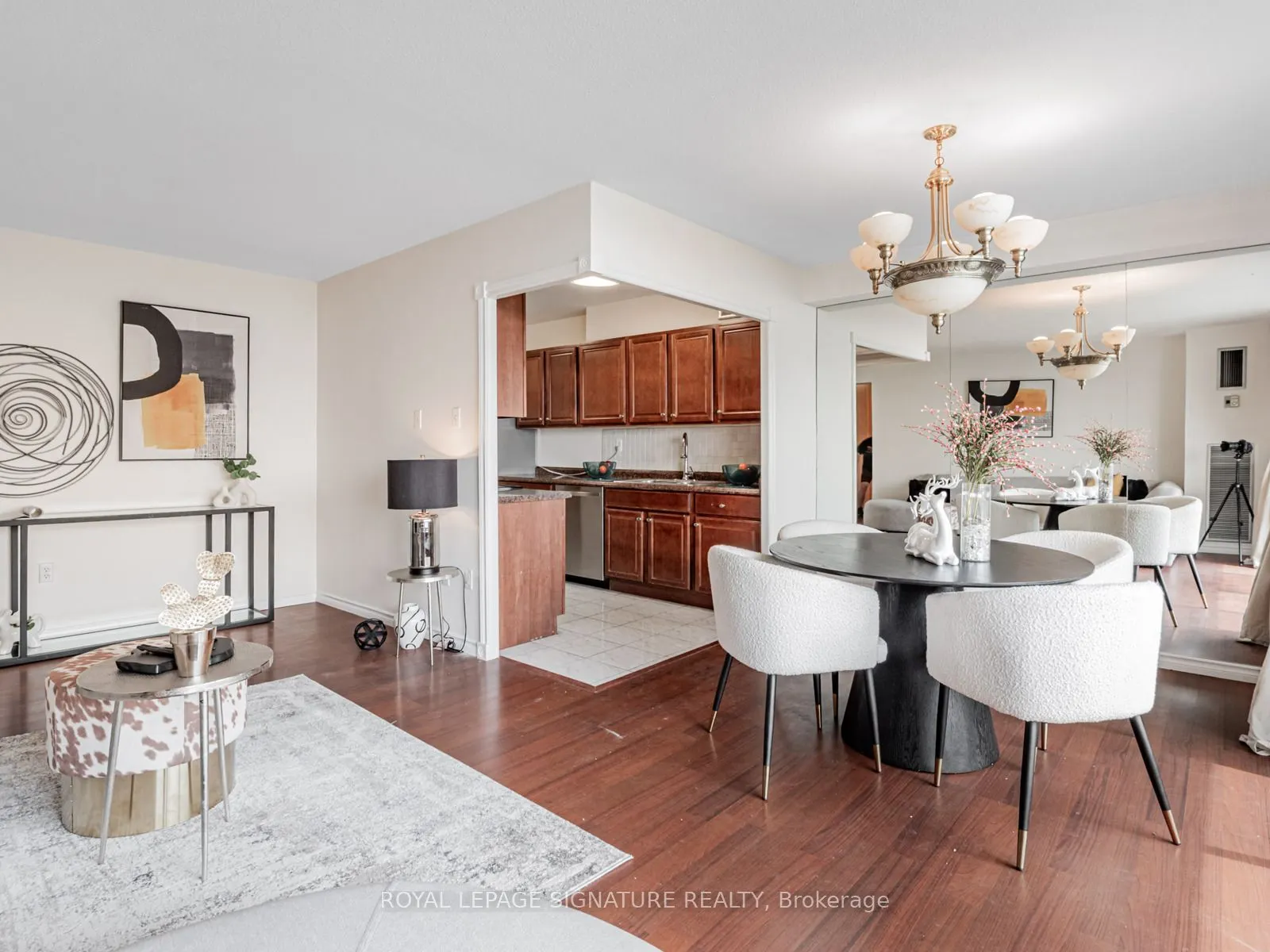 350 Seneca Hill Drive, #1709
