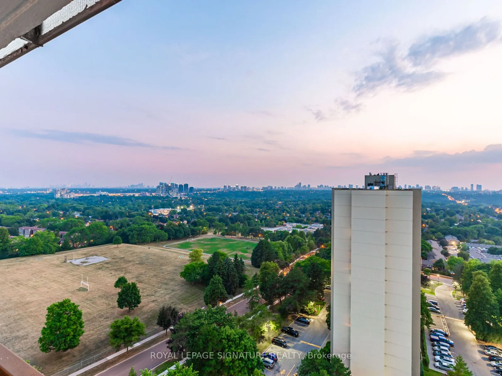 350 Seneca Hill Drive, #1709