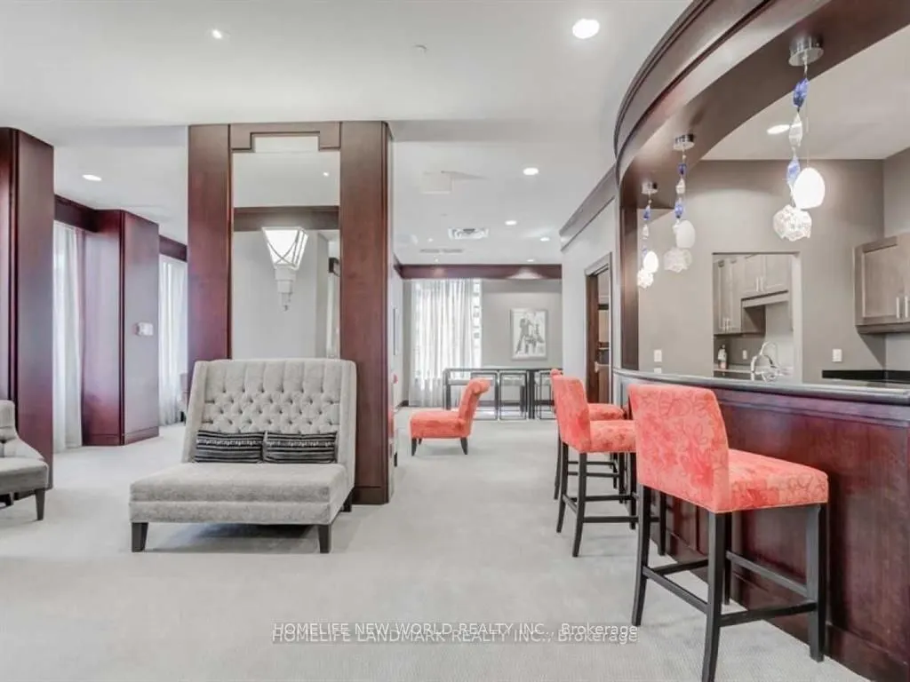35 Balmuto Street, #1209