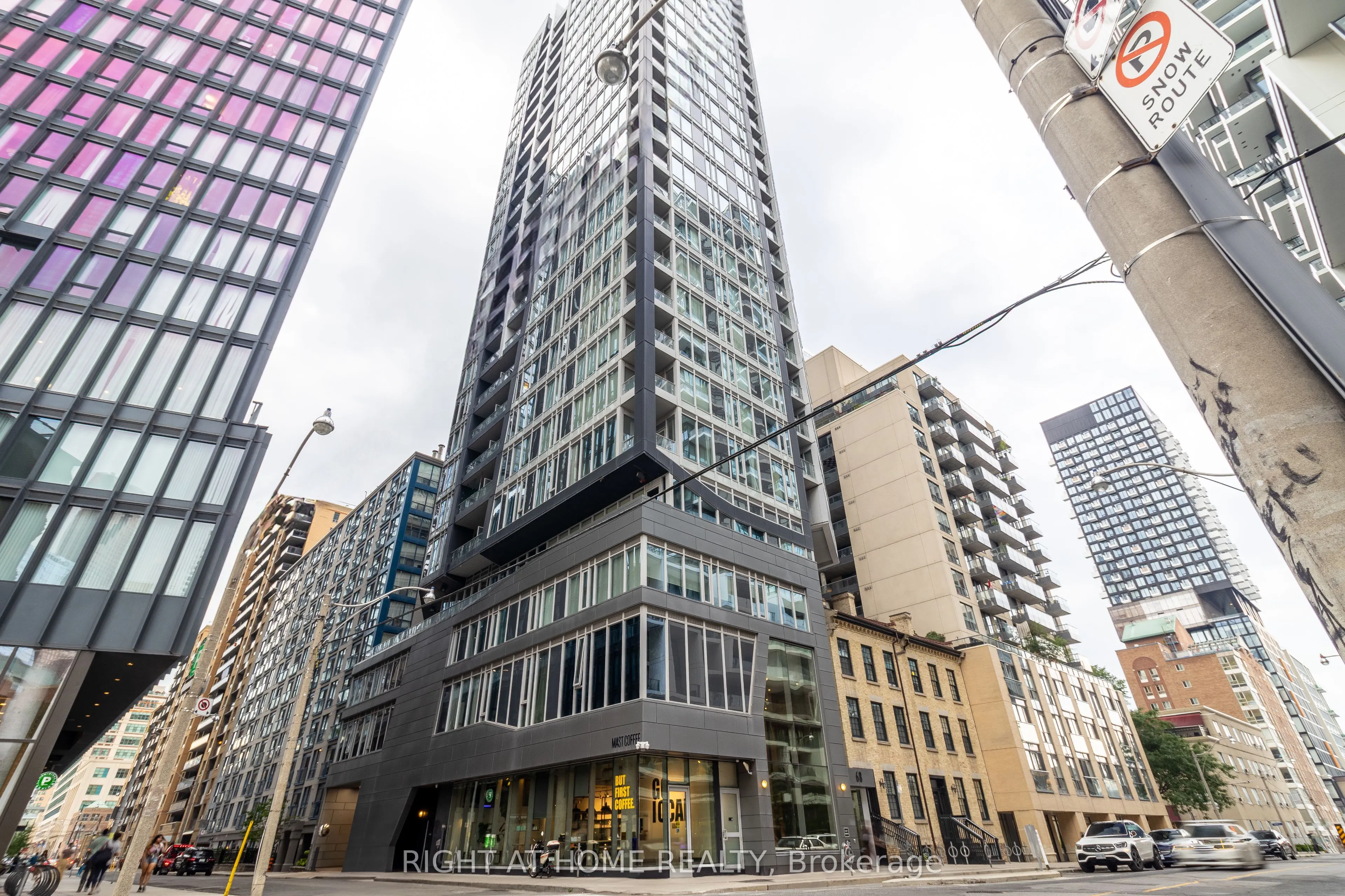 68 Shuter Street, #503