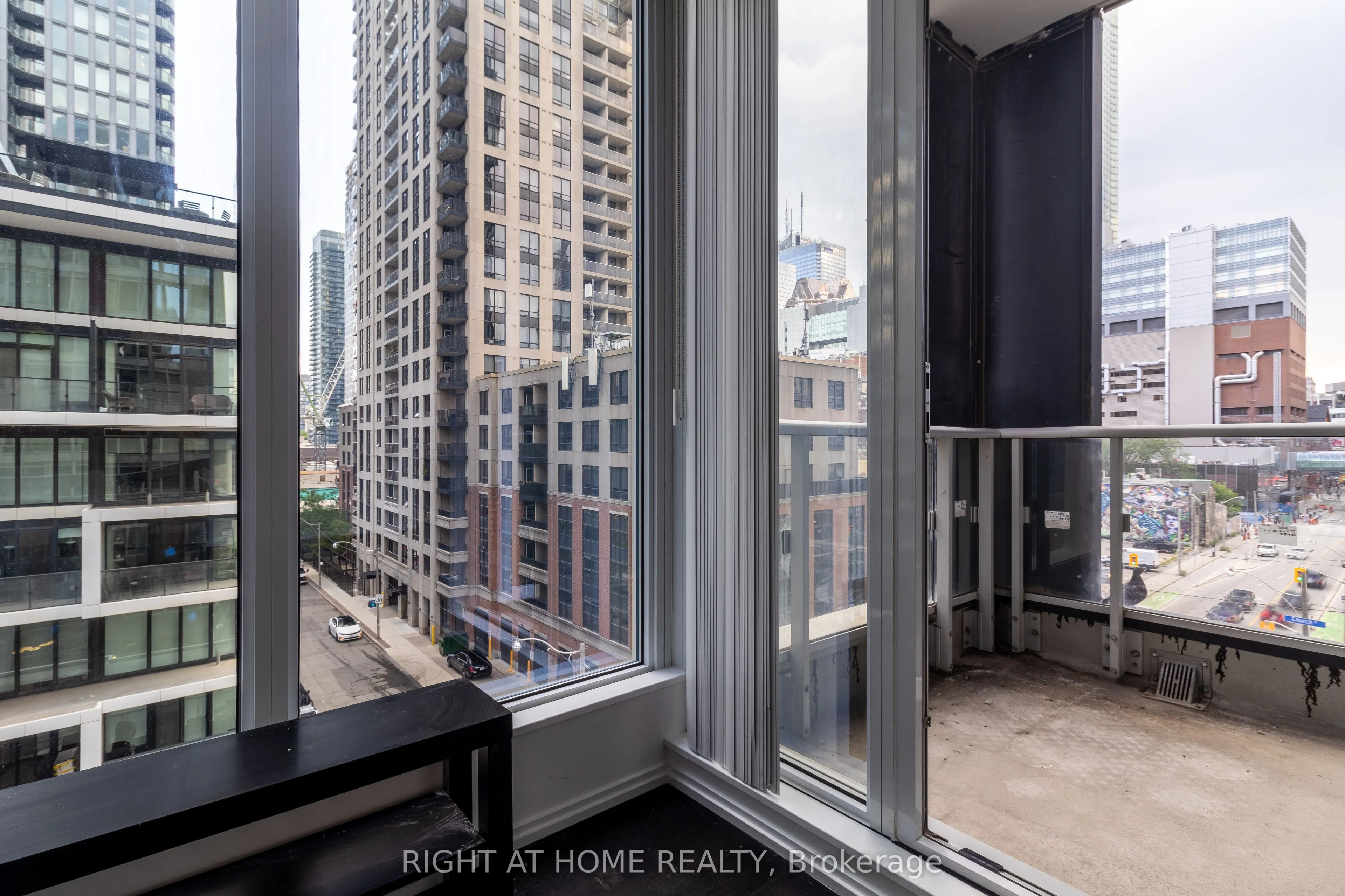 68 Shuter Street, #503