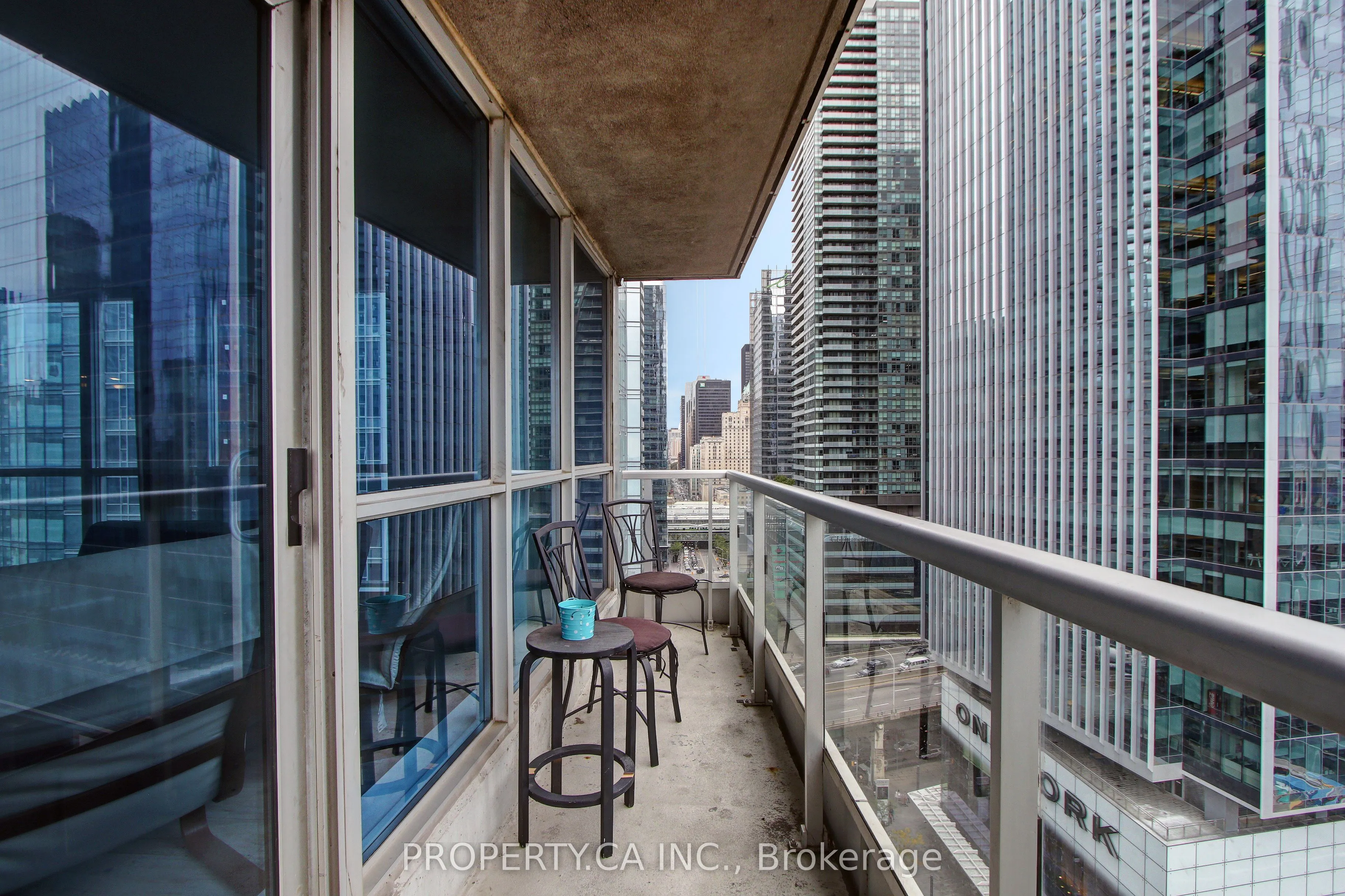 8 York Street, #1902