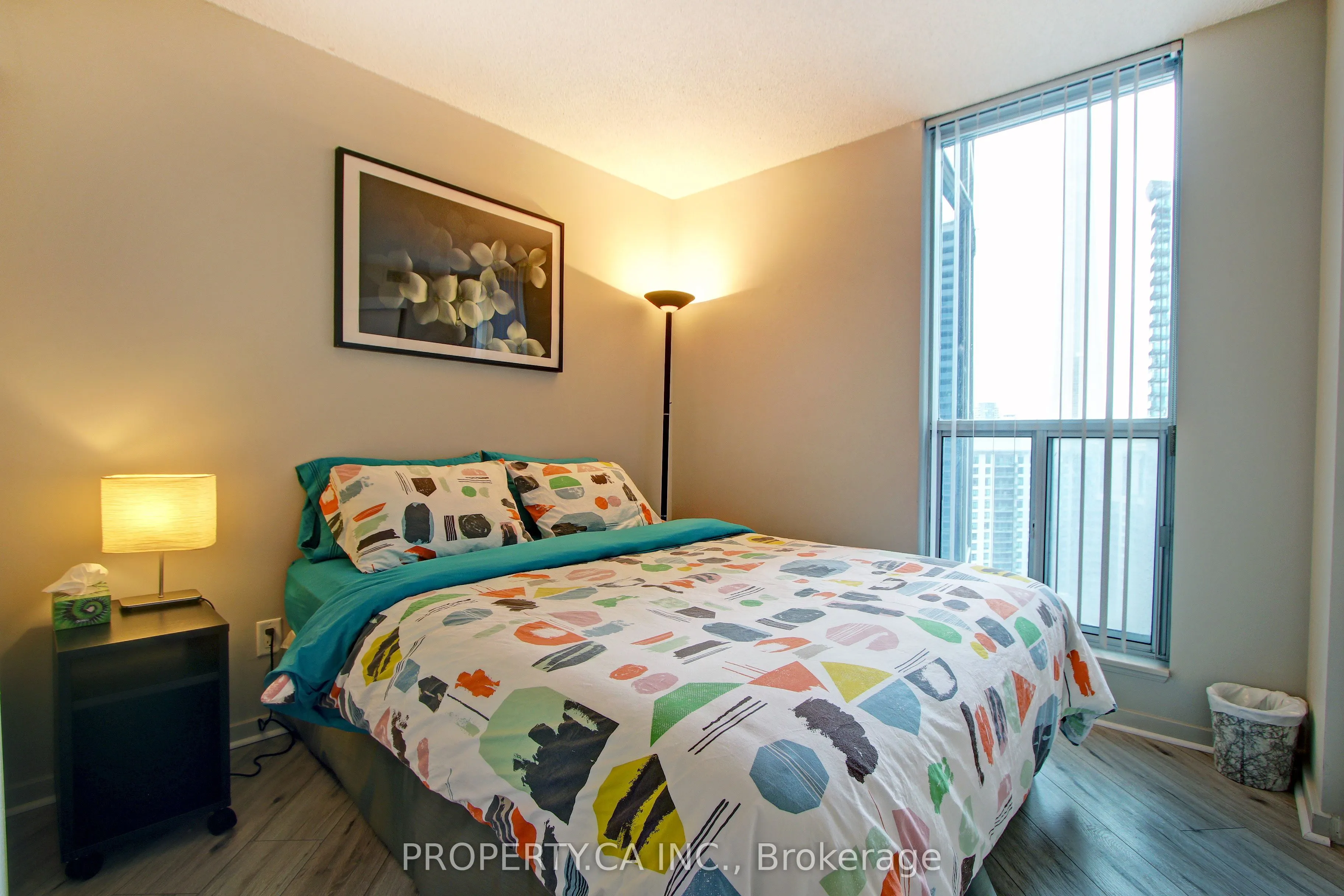 8 York Street, #1902