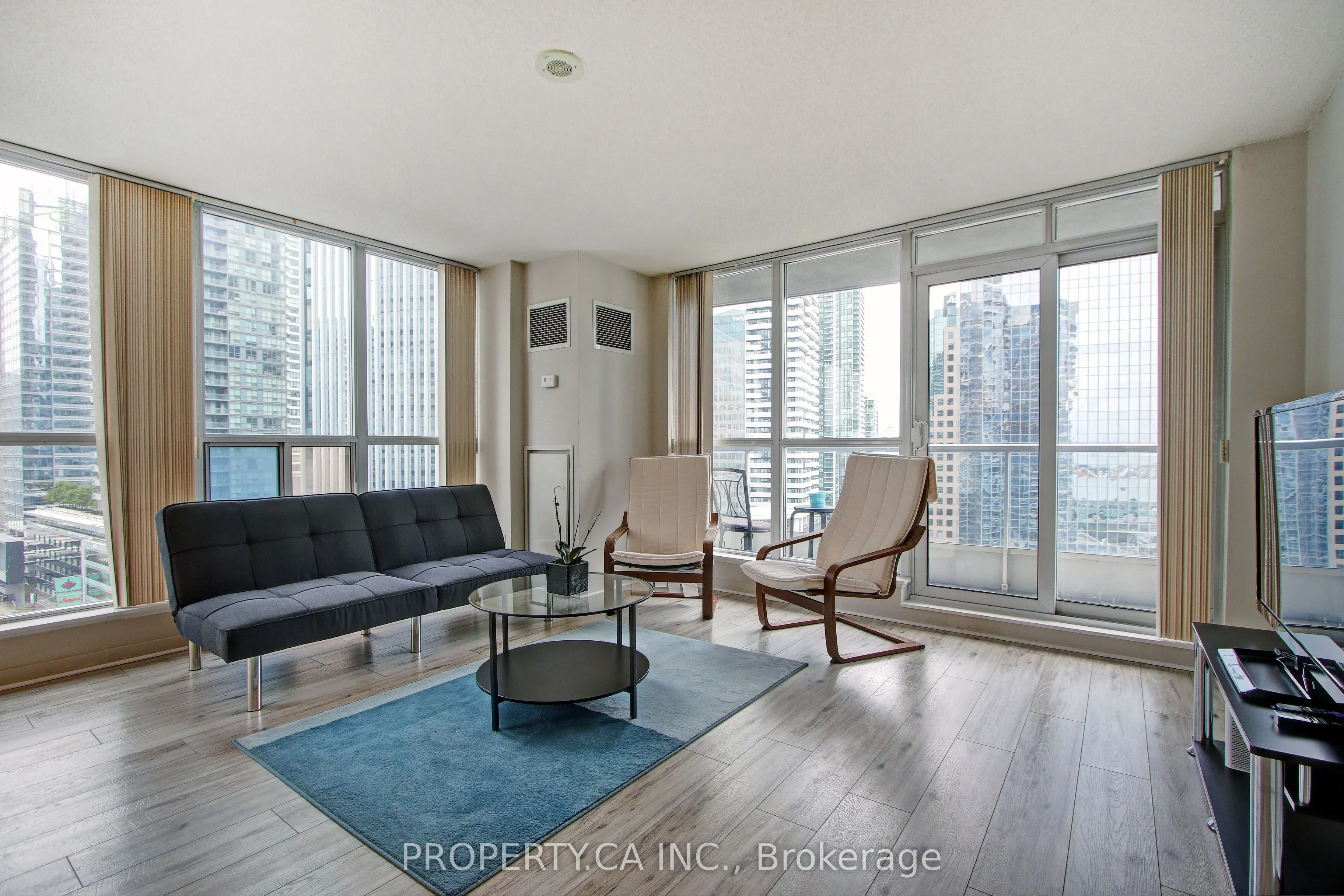 8 York Street, #1902