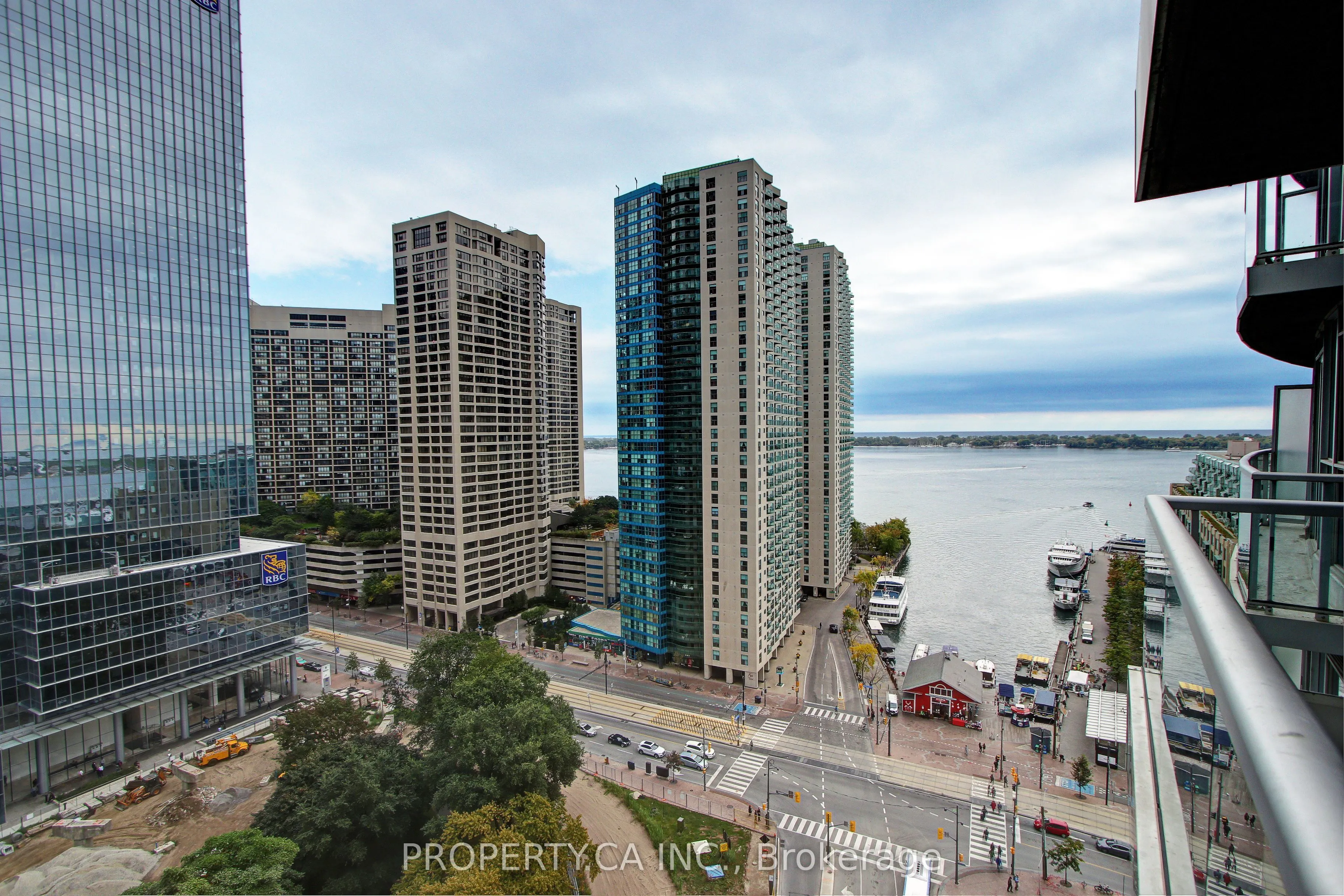 8 York Street, #1902