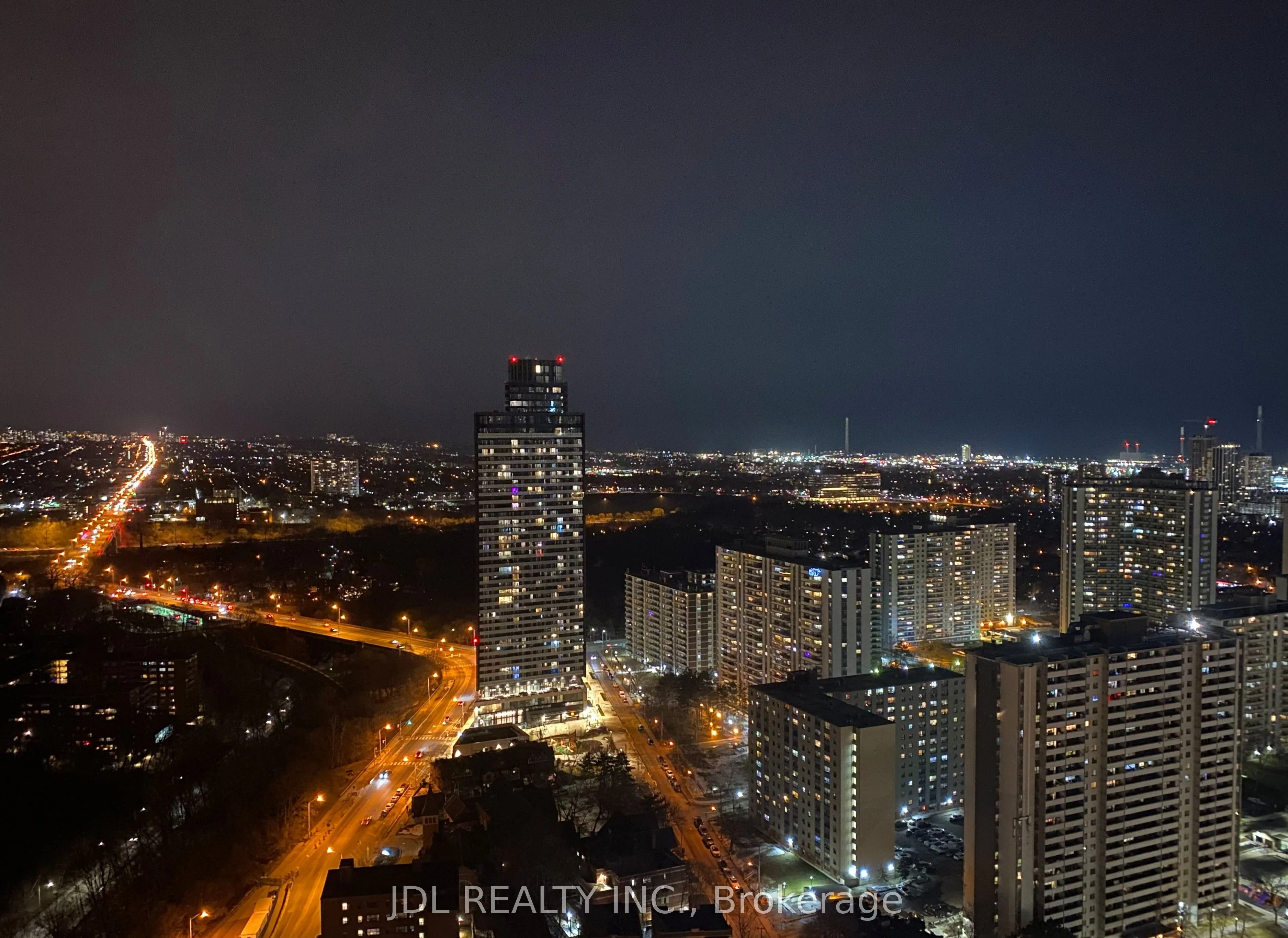 395 Bloor Street E, #4701