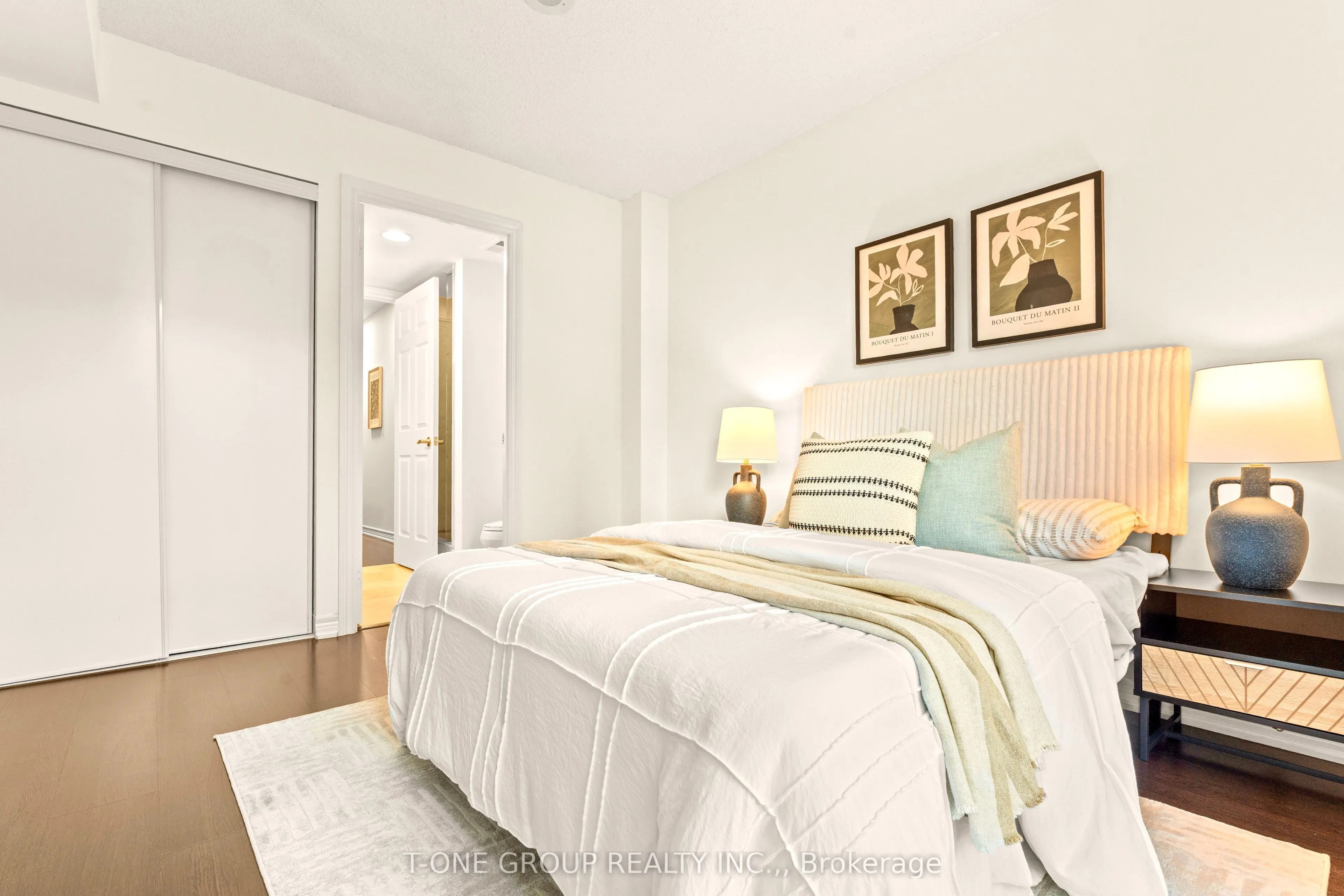 761 Bay Street, #605