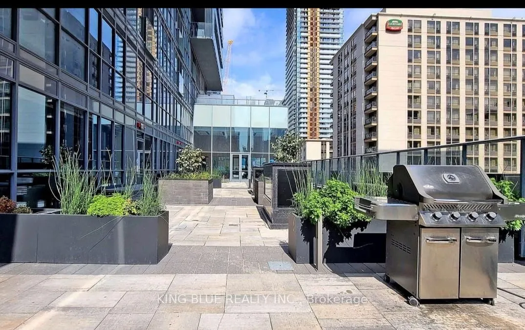 7 Grenville Street, #2913