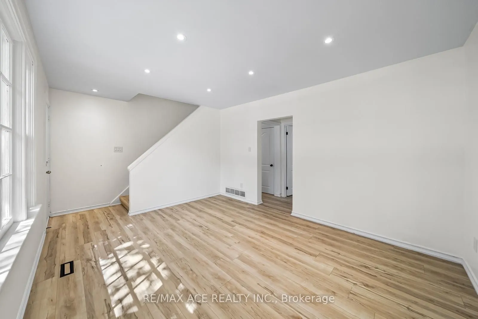 132 Homewood Avenue