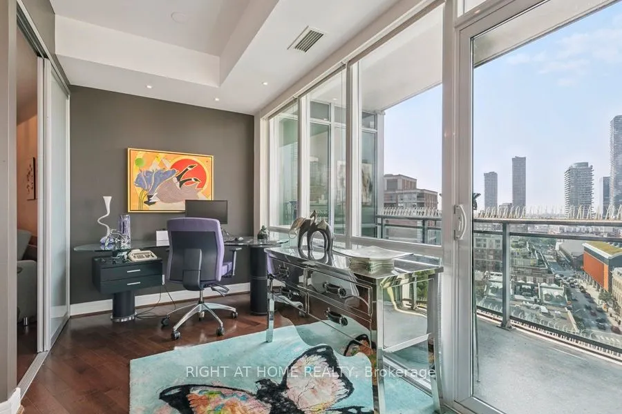 112 George Street, #1204