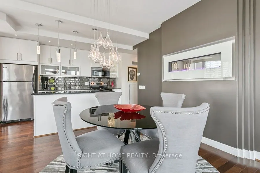112 George Street, #1204