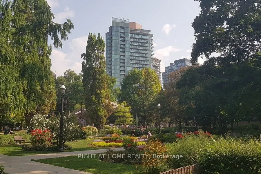 112 George Street, #1204