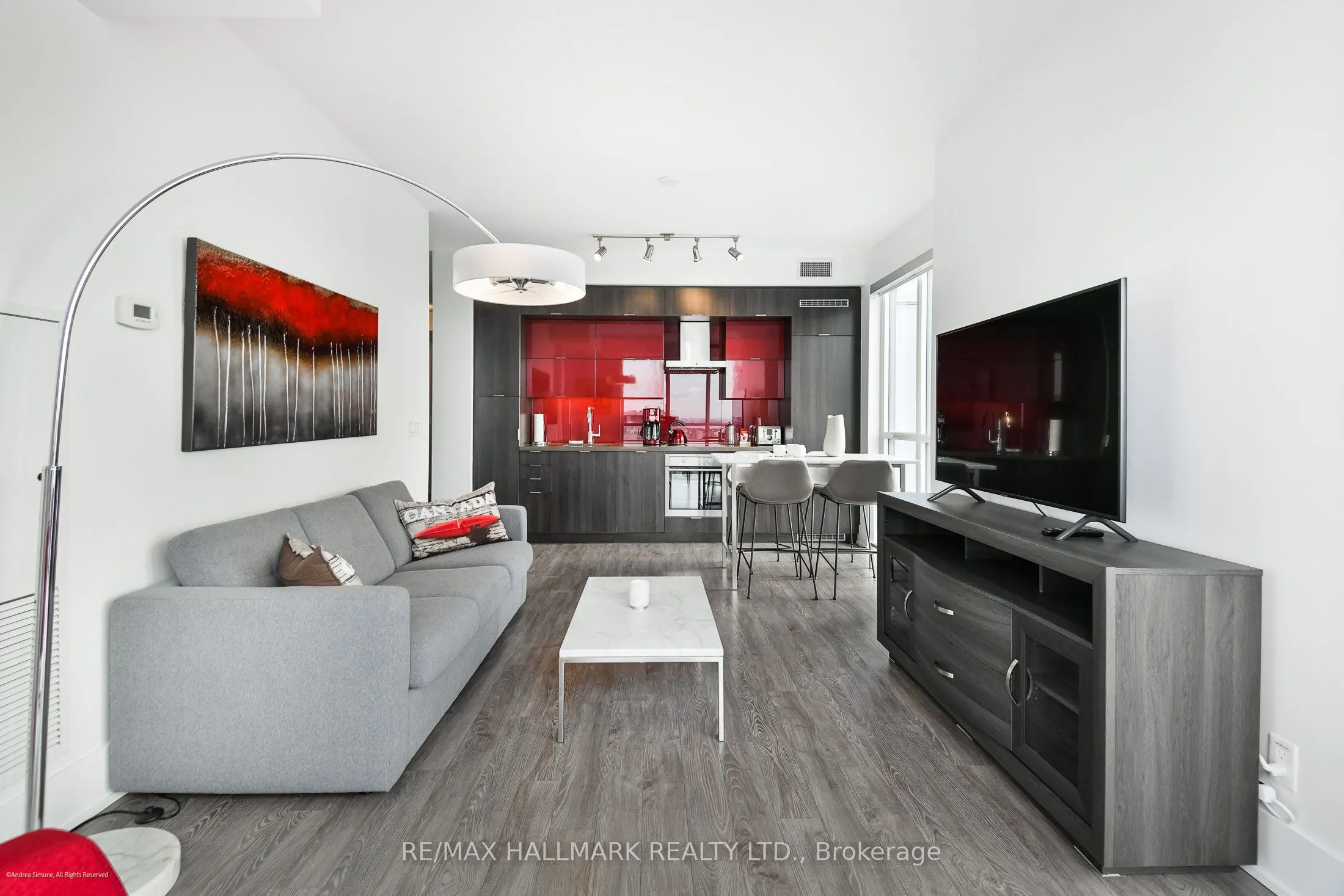300 Front Street W, #2712