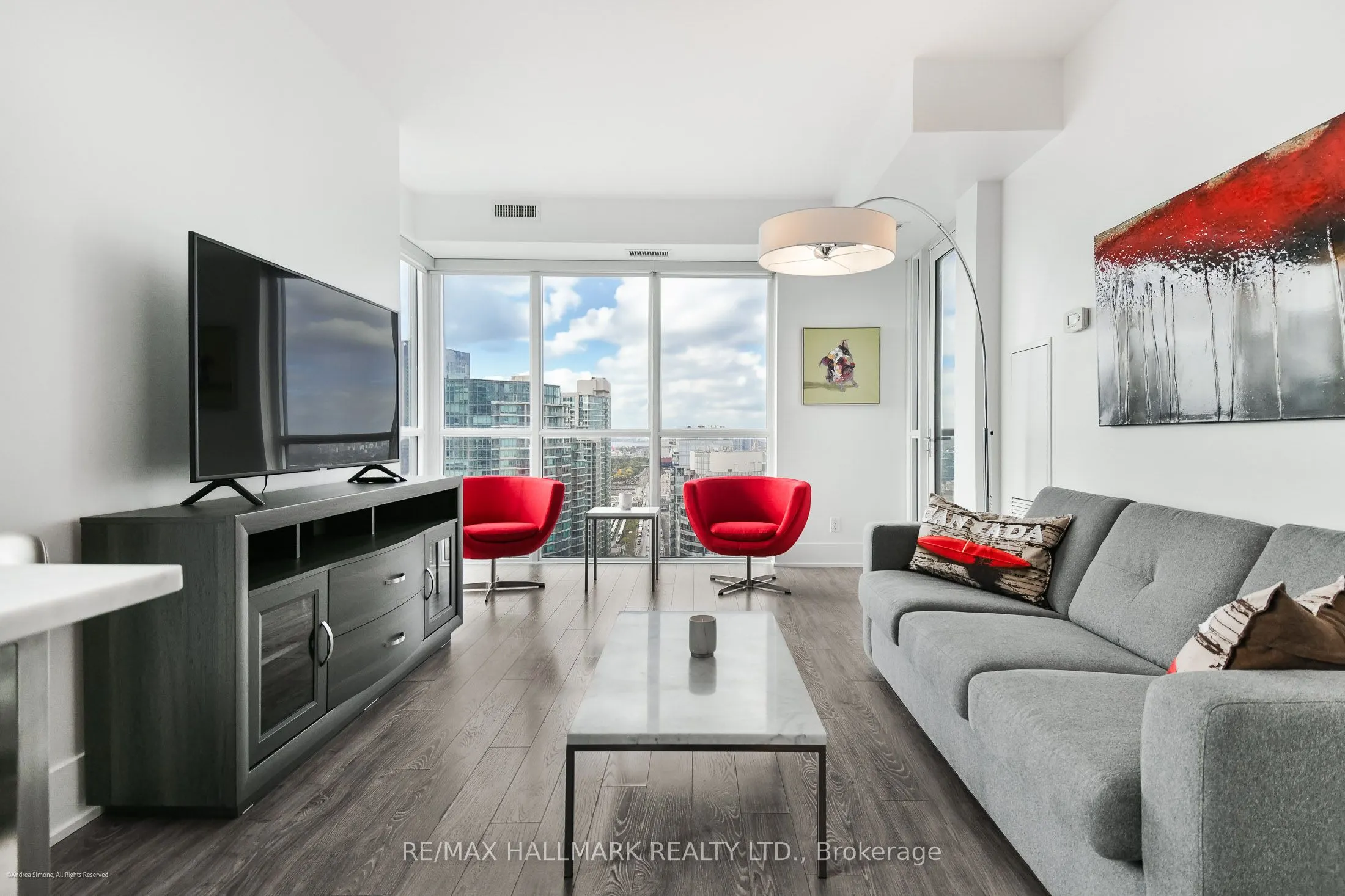 300 Front Street W, #2712