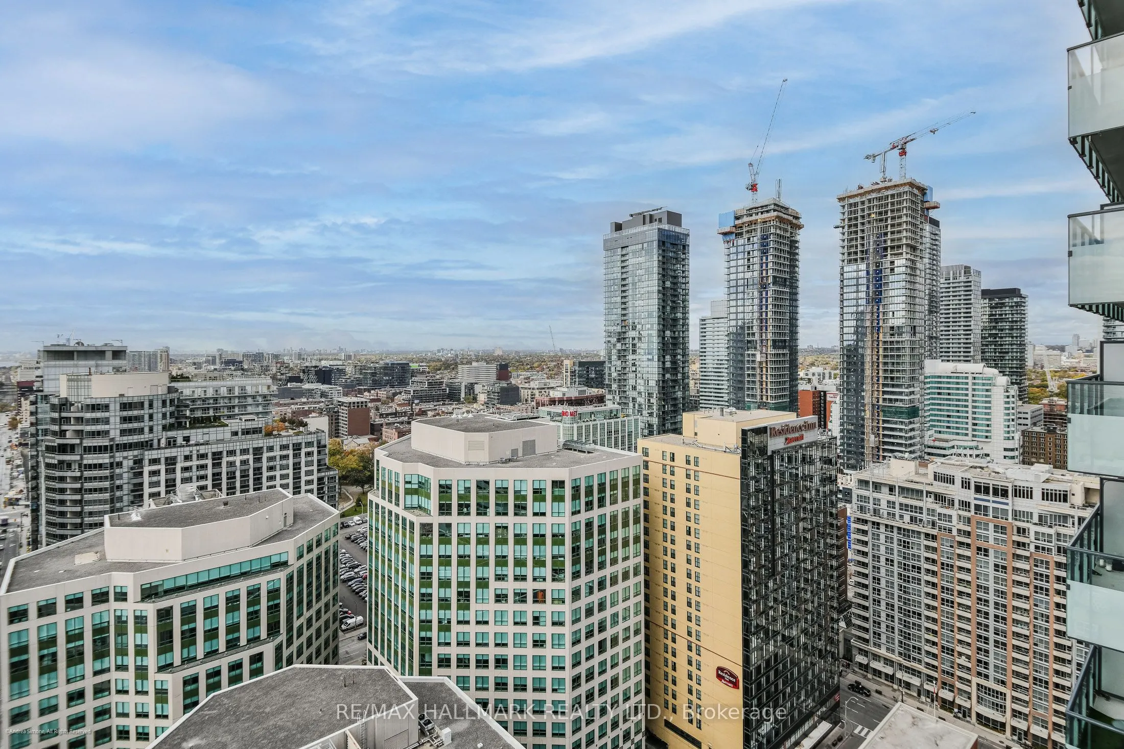 300 Front Street W, #2712