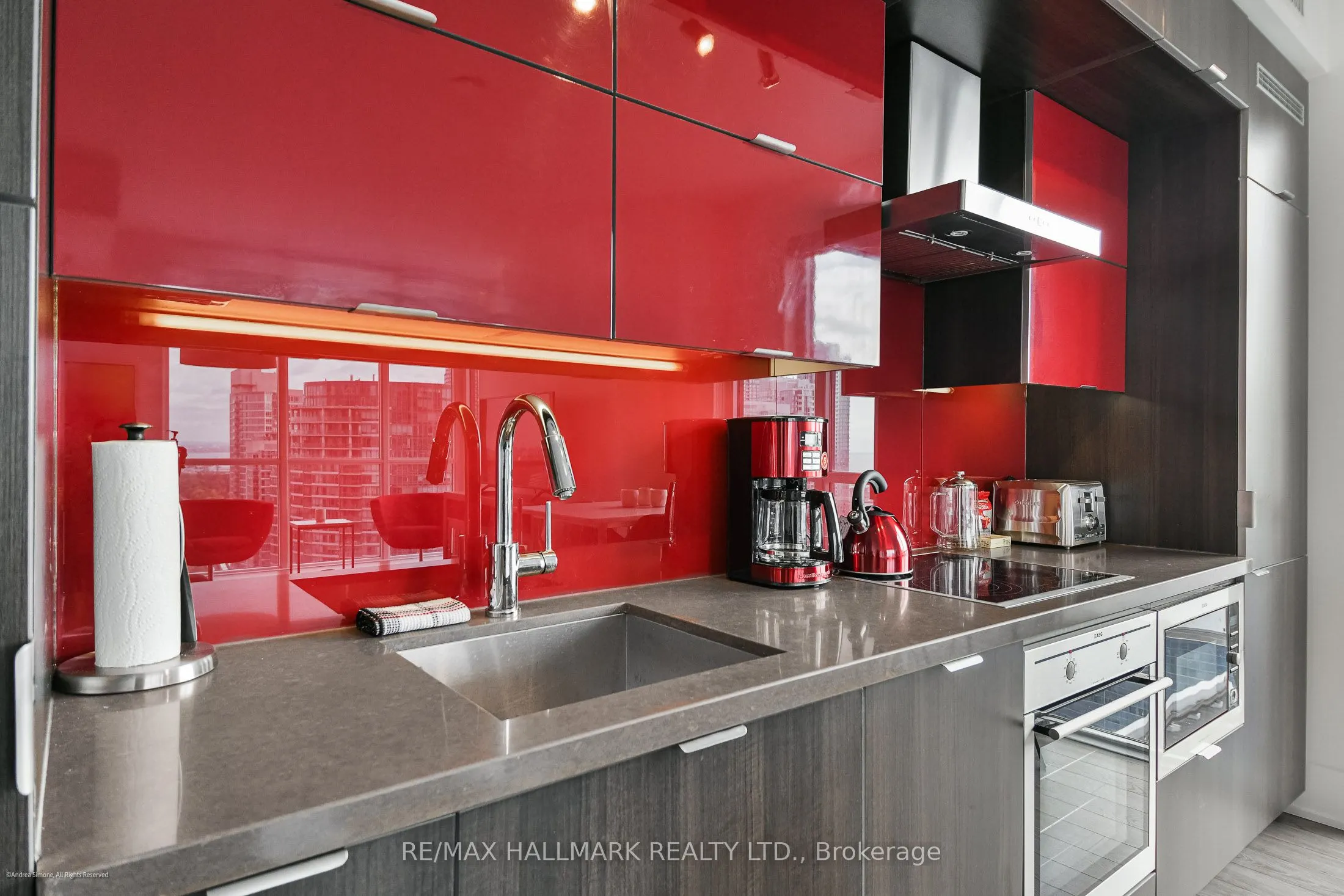 300 Front Street W, #2712