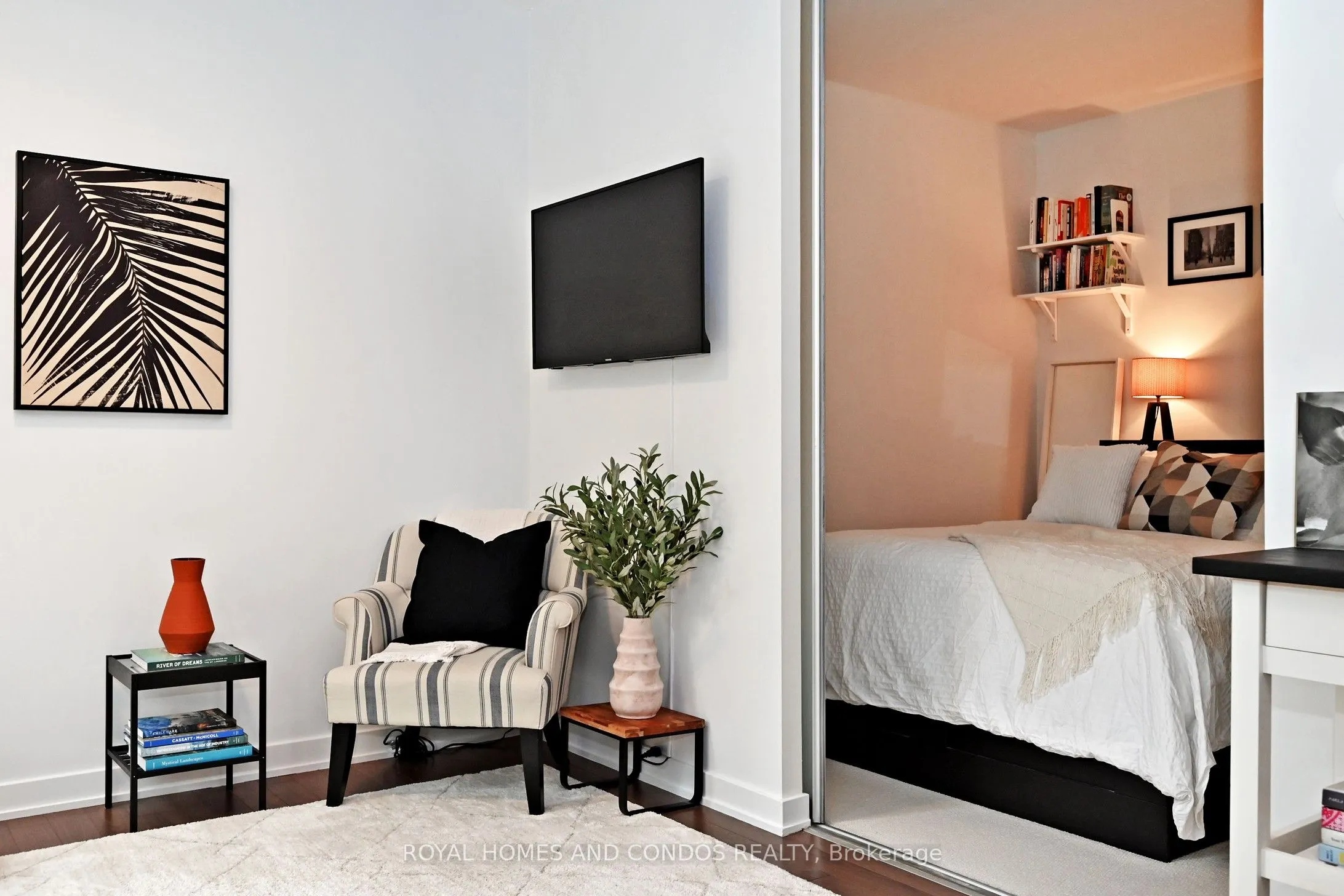 3 Market Street, #212