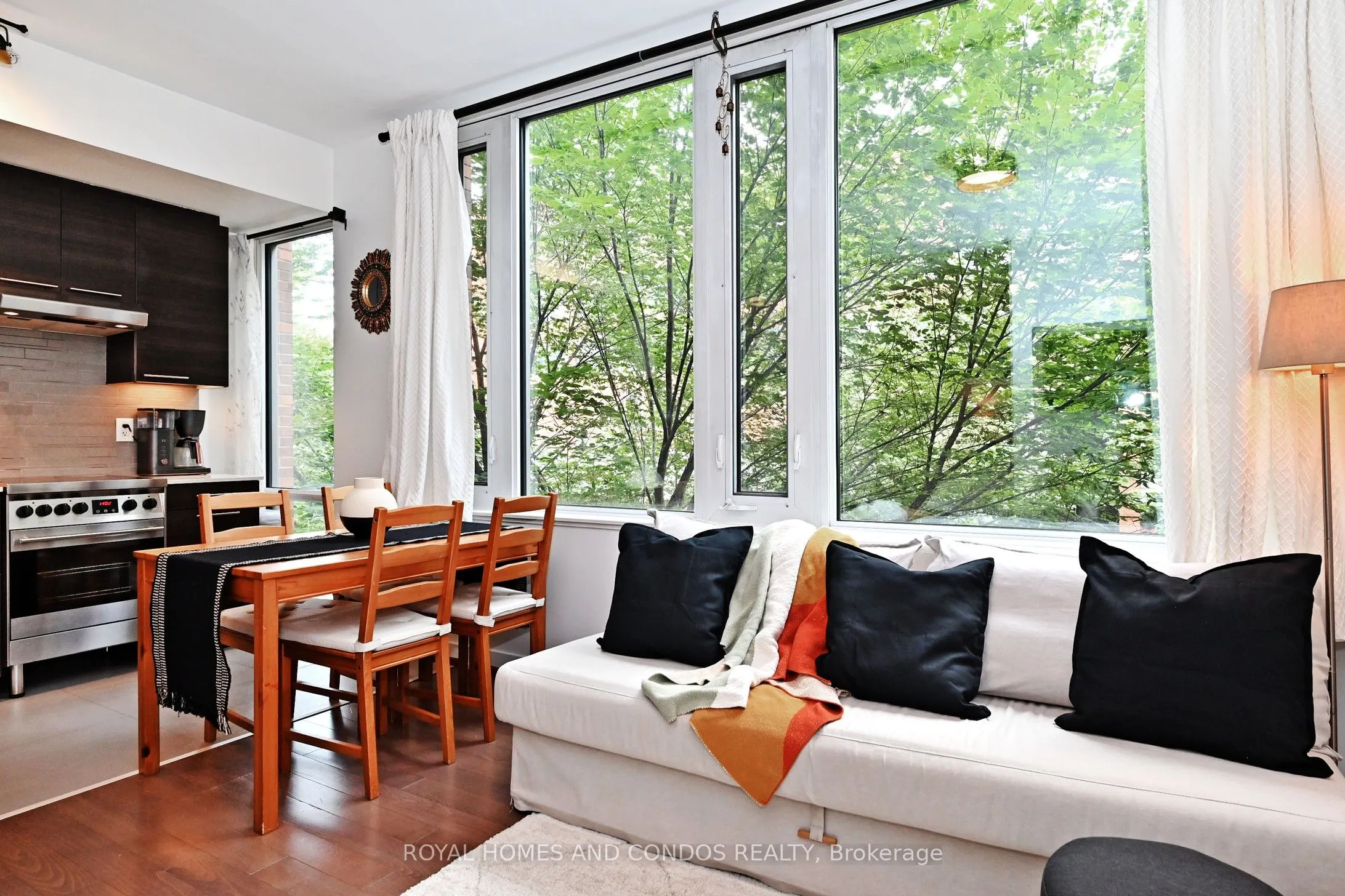 3 Market Street, #212