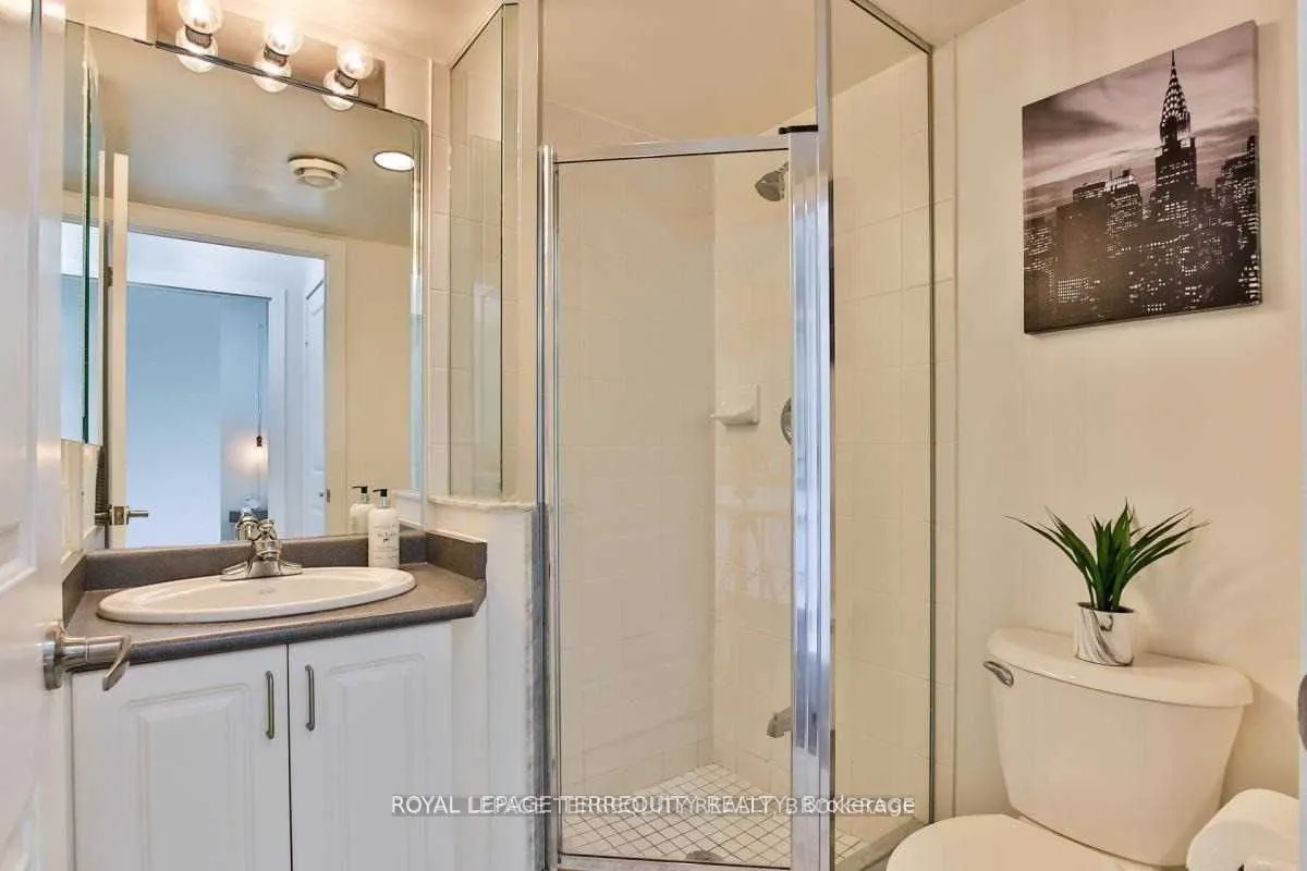 50 Lynn Williams Street, #508