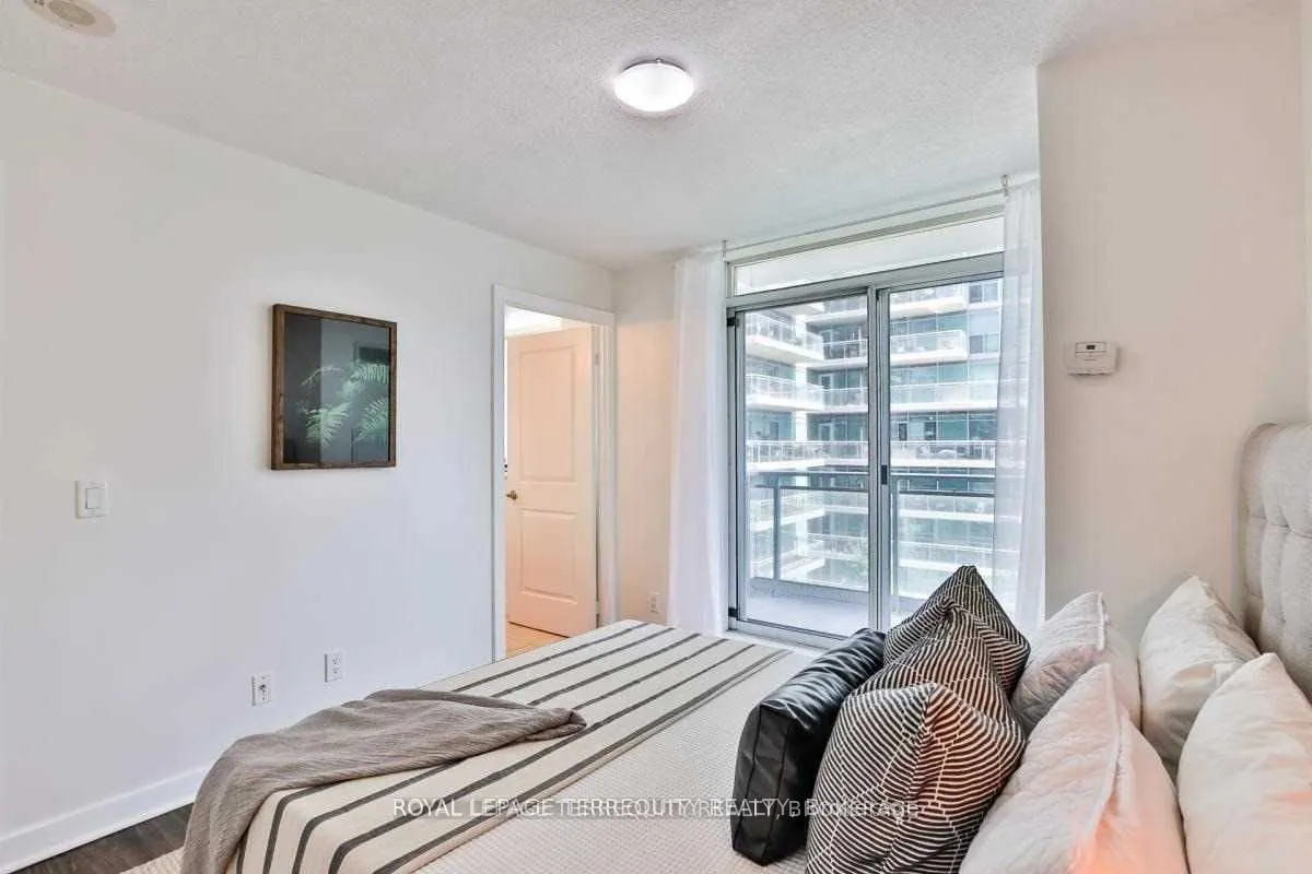 50 Lynn Williams Street, #508