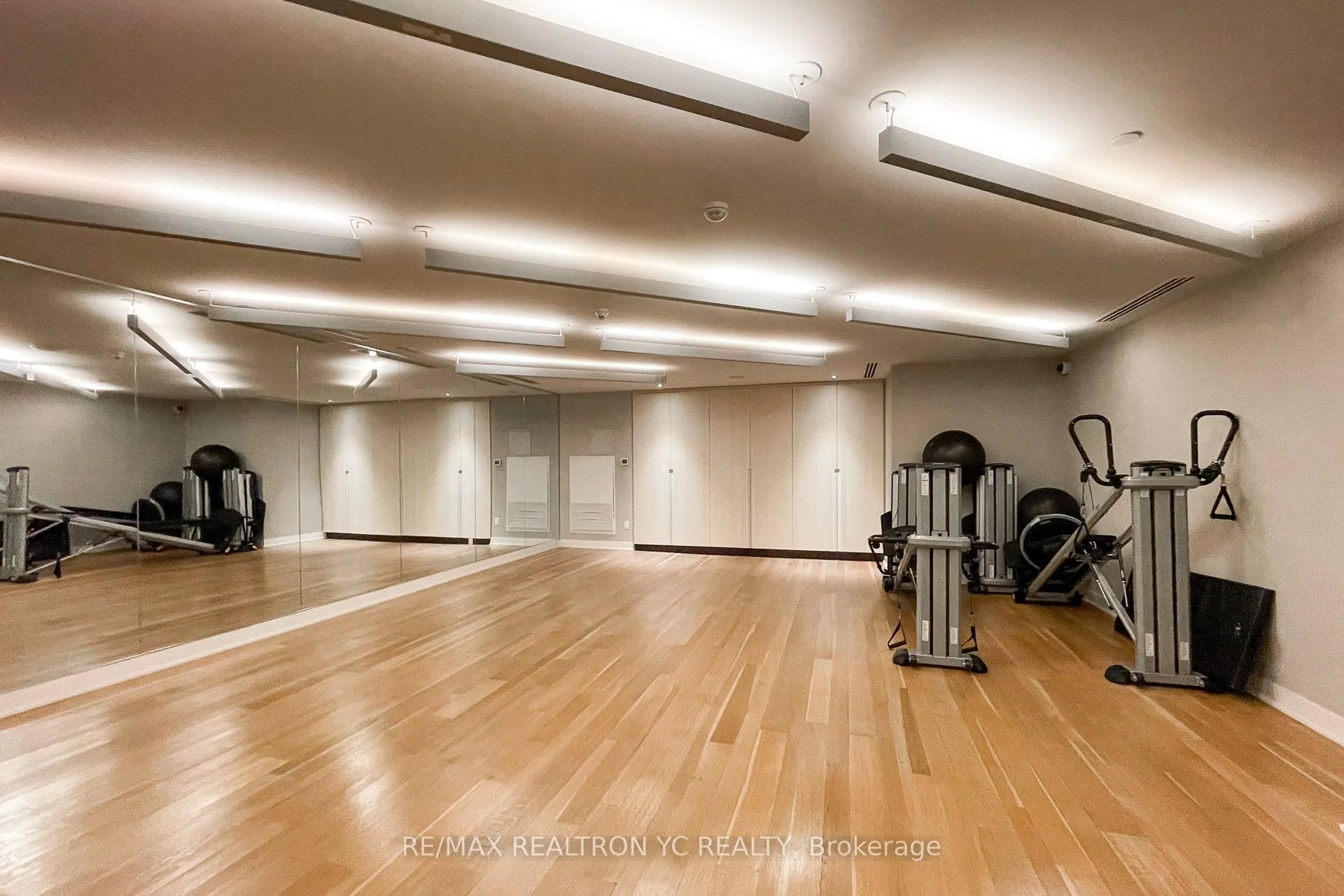 30 Roehampton Avenue, #2509