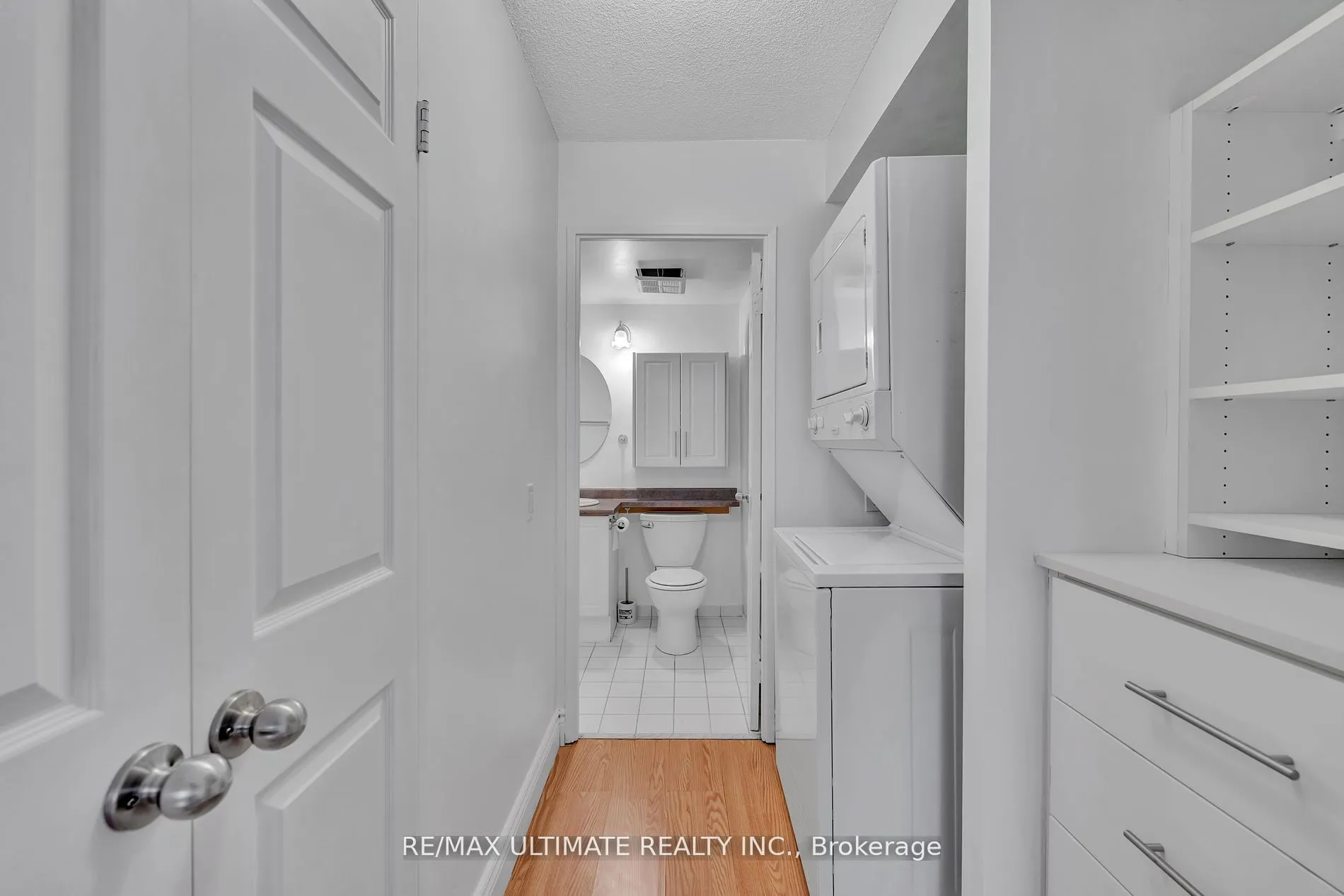 7 Bishop Avenue, #212