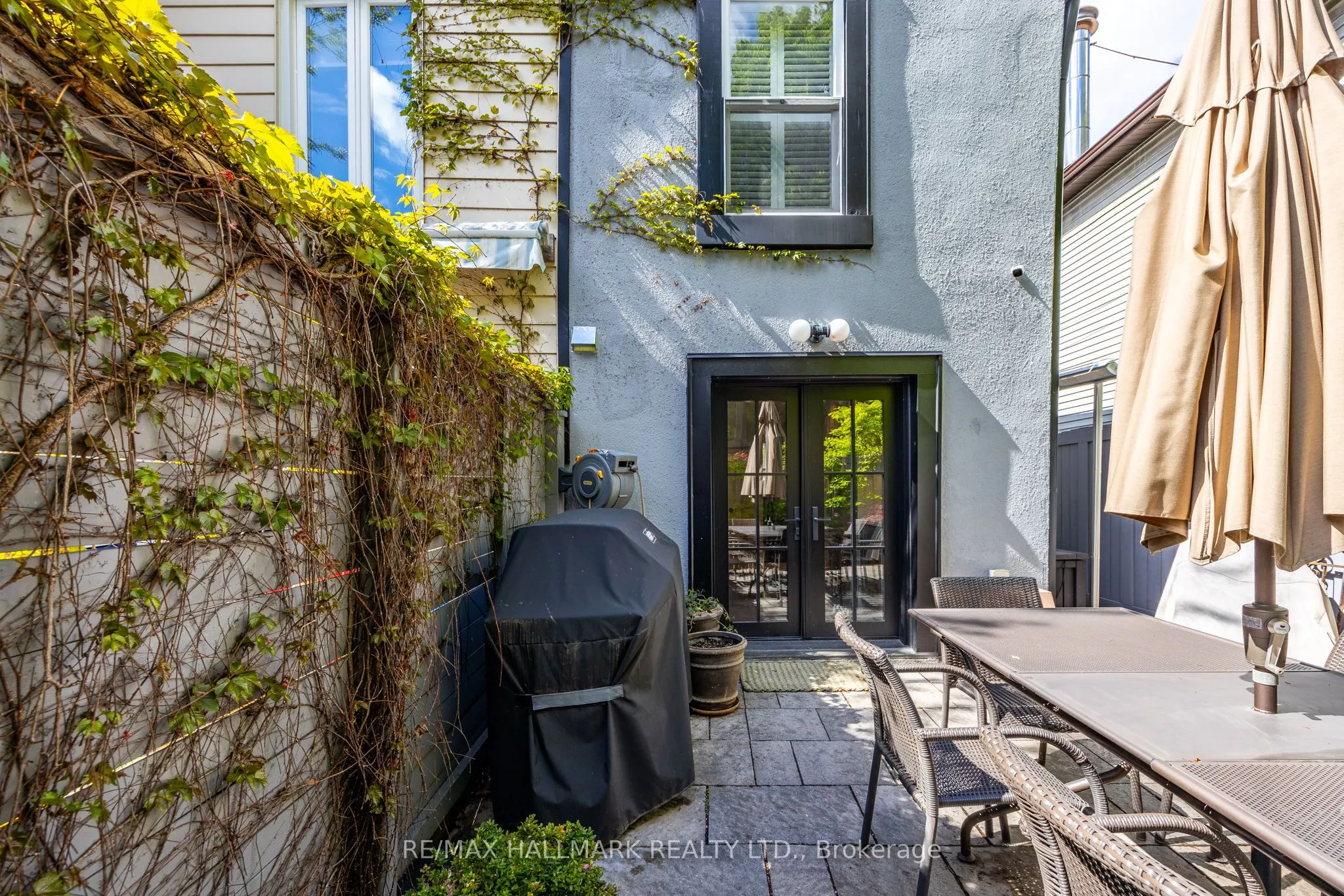 27 Bishop Street