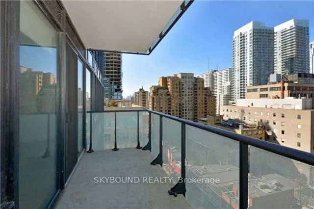 185 Roehampton Avenue, #1113