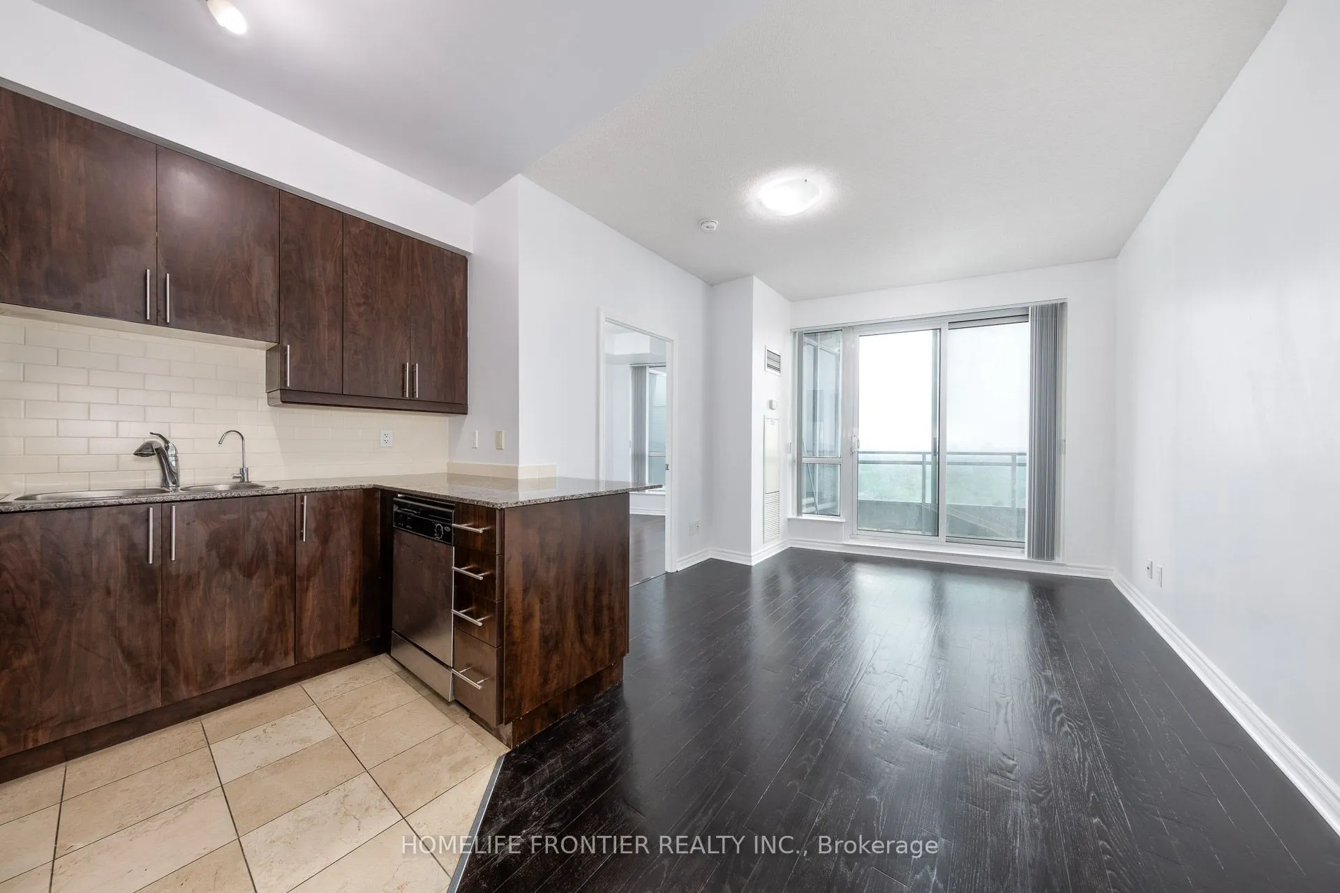 18 Holmes Avenue, #1712