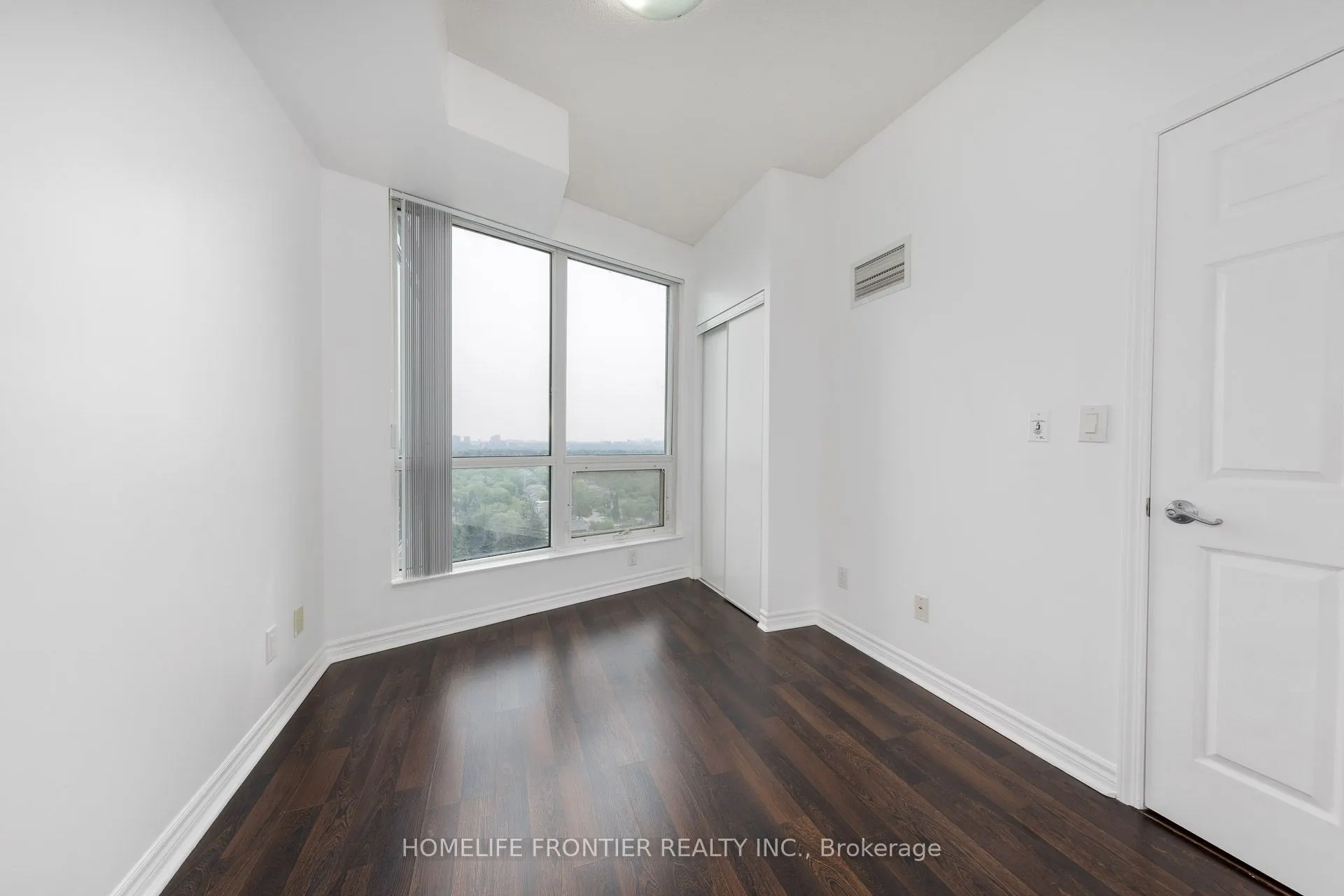 18 Holmes Avenue, #1712