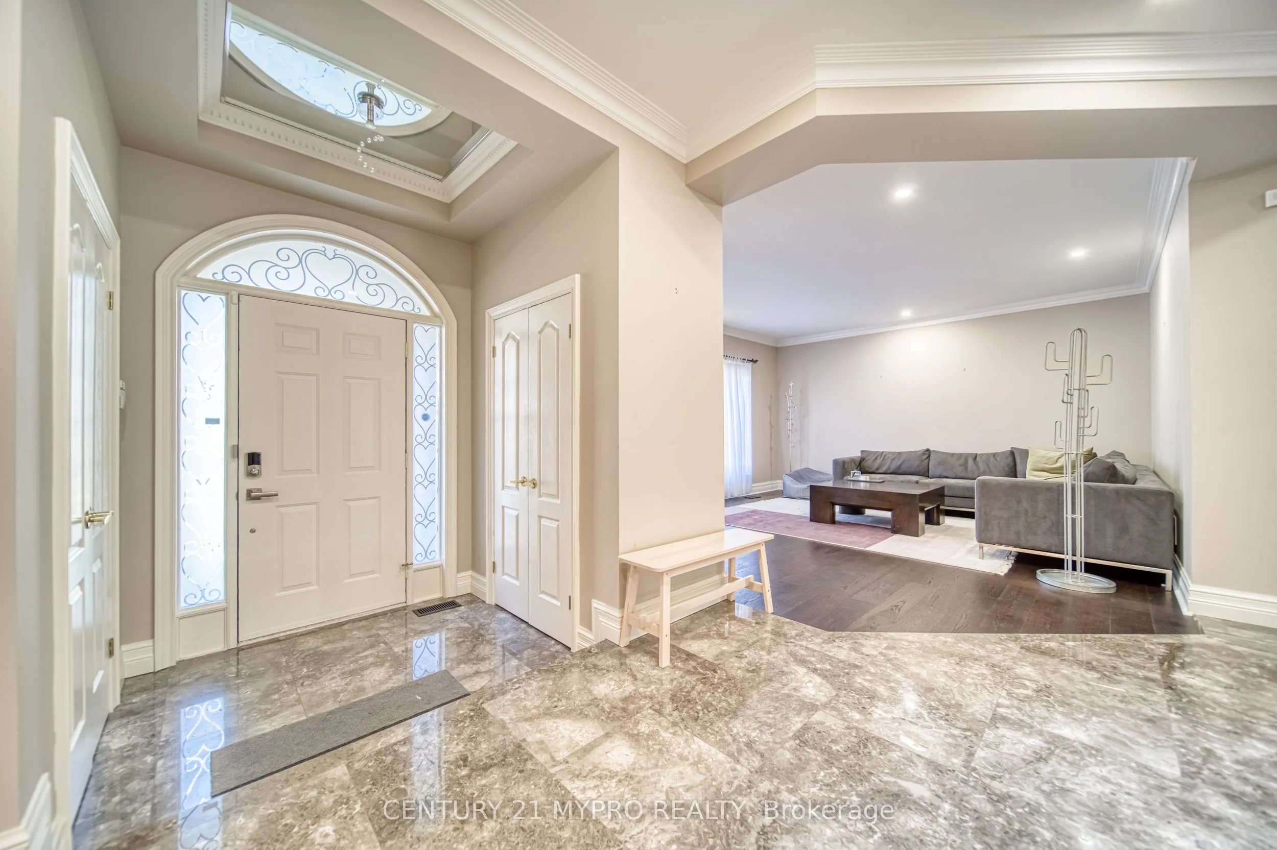 17 Aldershot Crescent