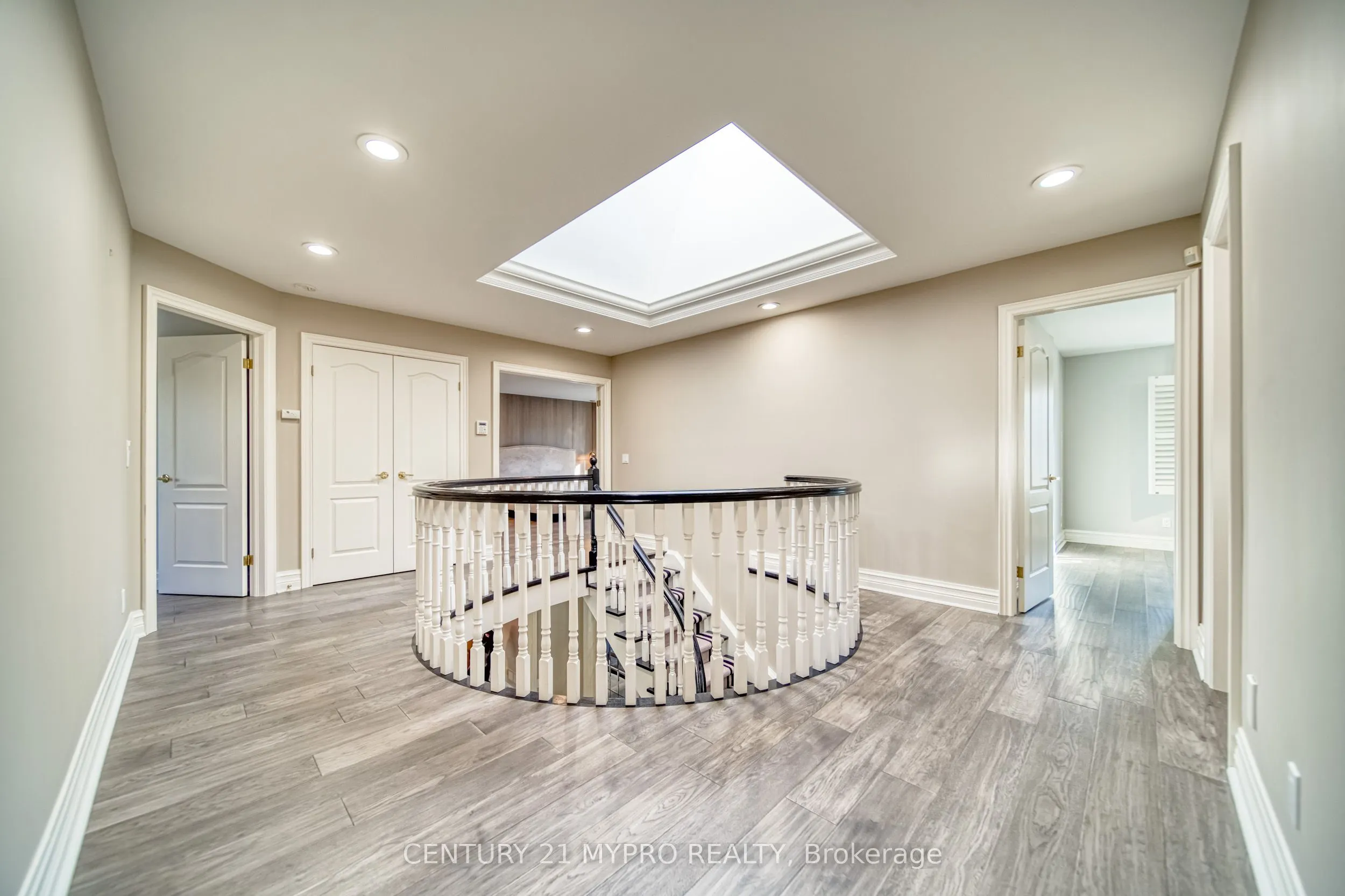 17 Aldershot Crescent