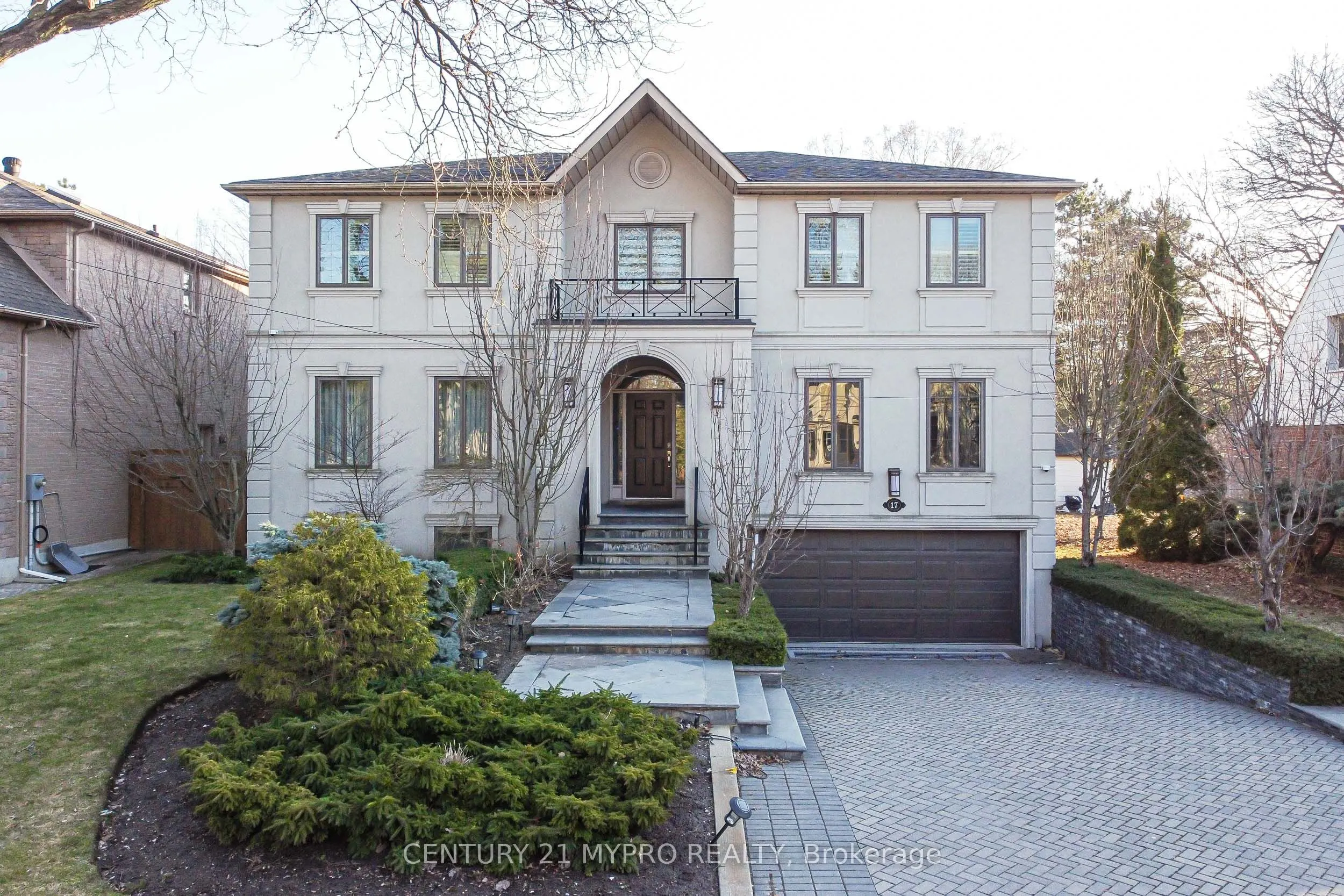 17 Aldershot Crescent