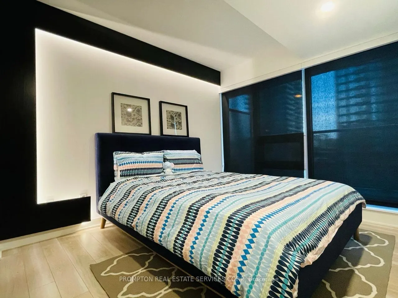 17 Bathurst Street, #608