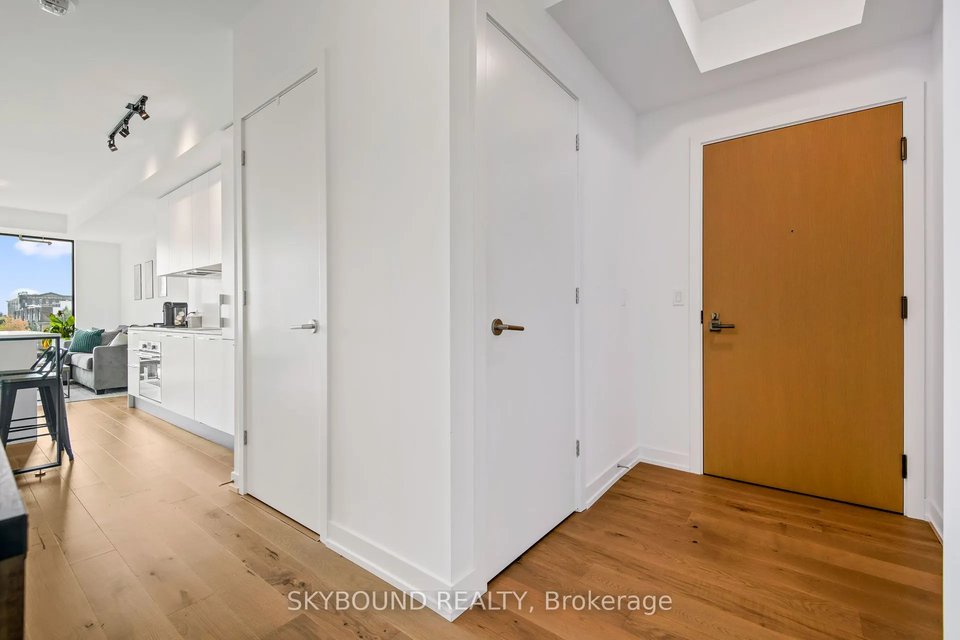 200 Sudbury Street, #401