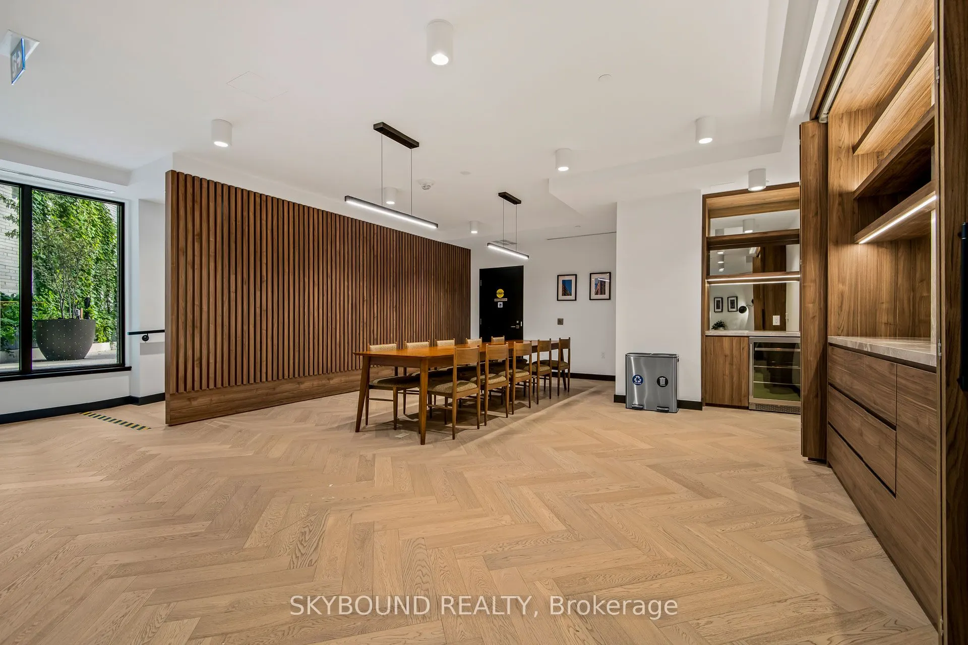 200 Sudbury Street, #401