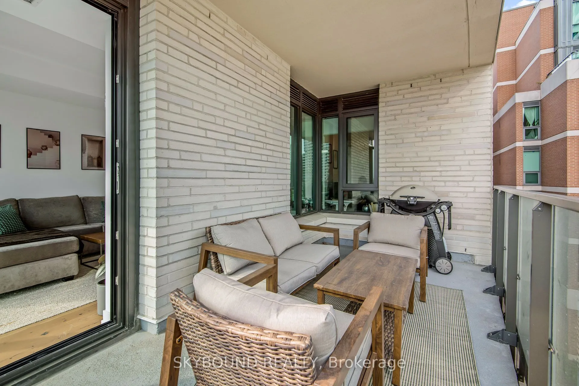200 Sudbury Street, #401