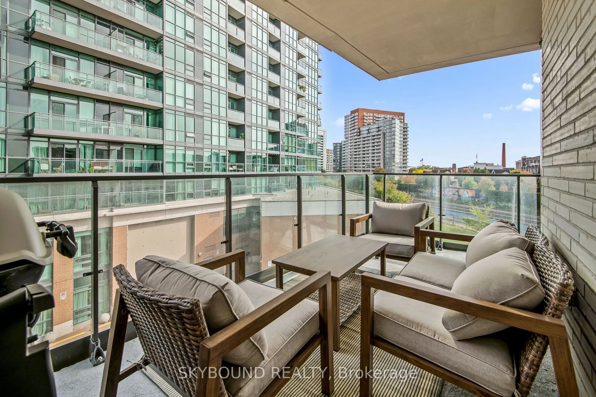 200 Sudbury Street, #401