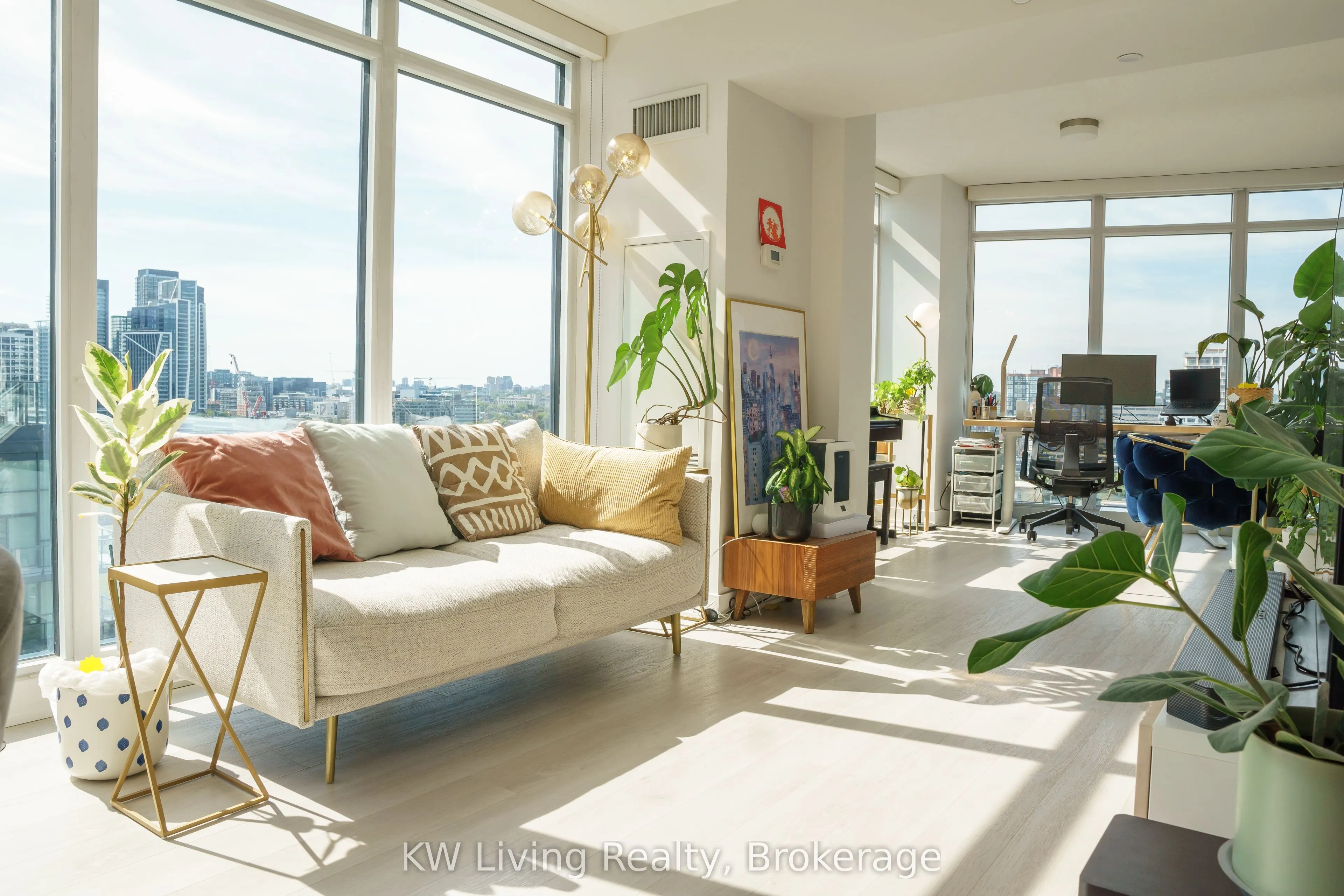 80 Queens Wharf Road, #1803