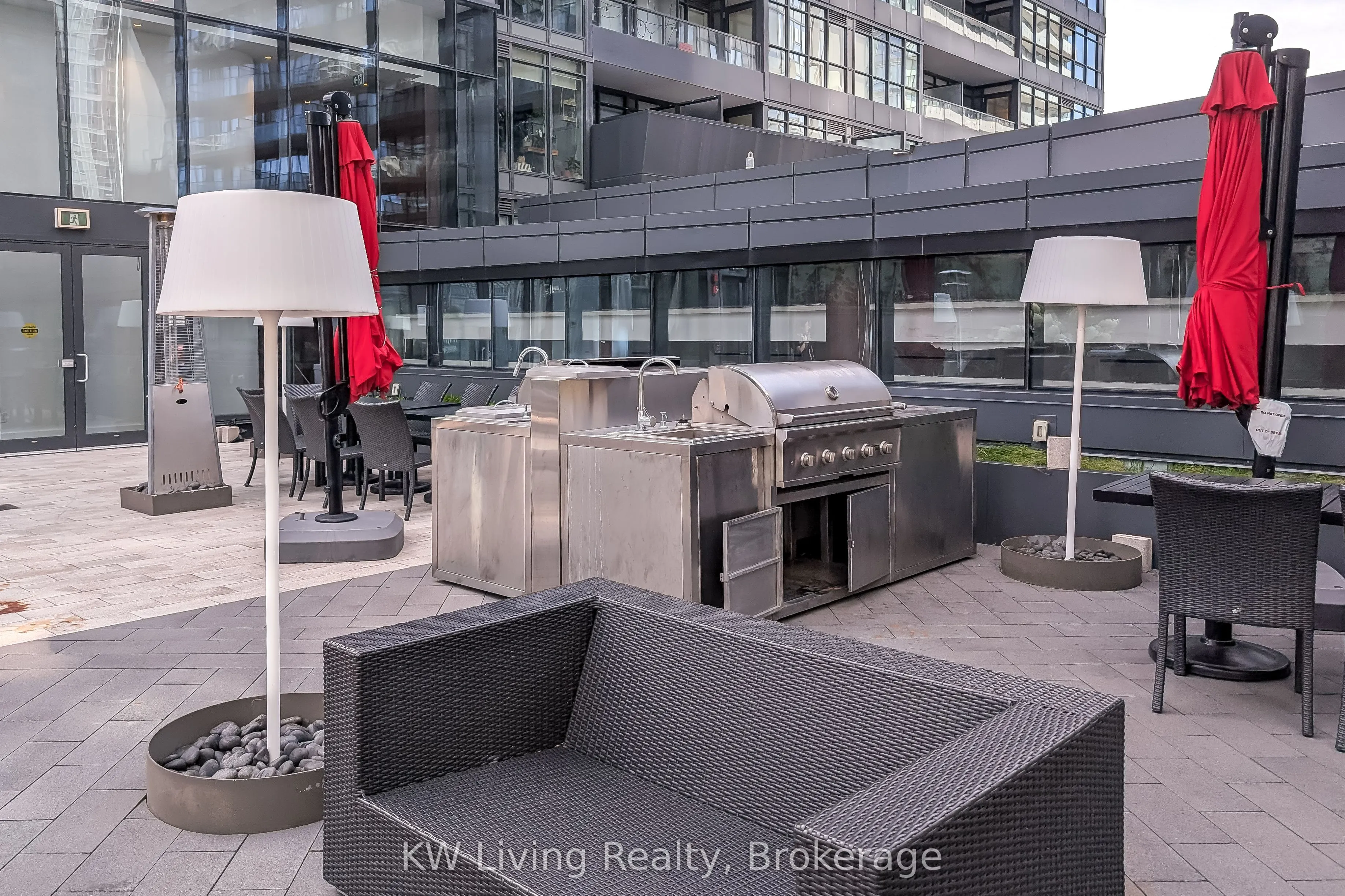 80 Queens Wharf Road, #1803