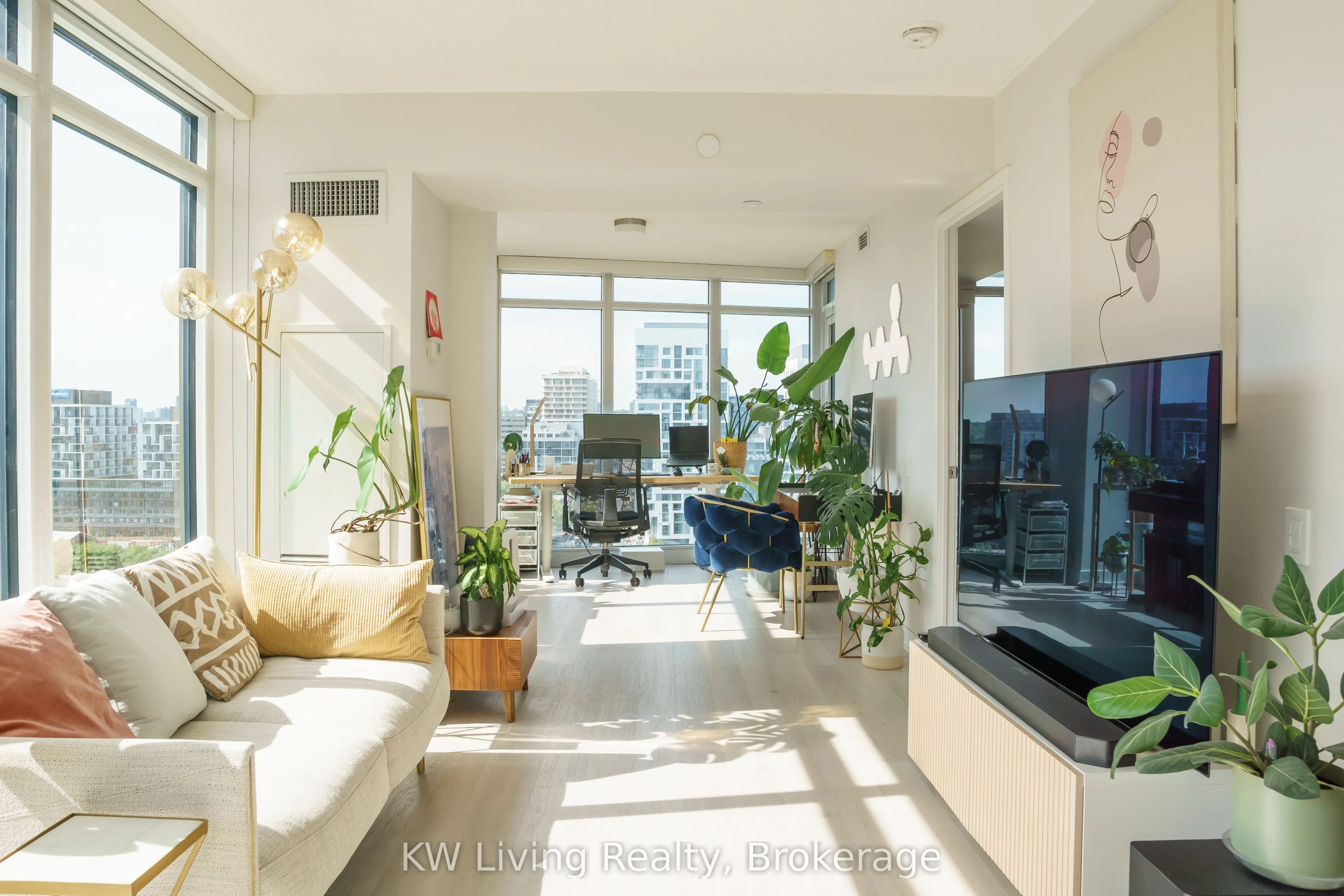 80 Queens Wharf Road, #1803