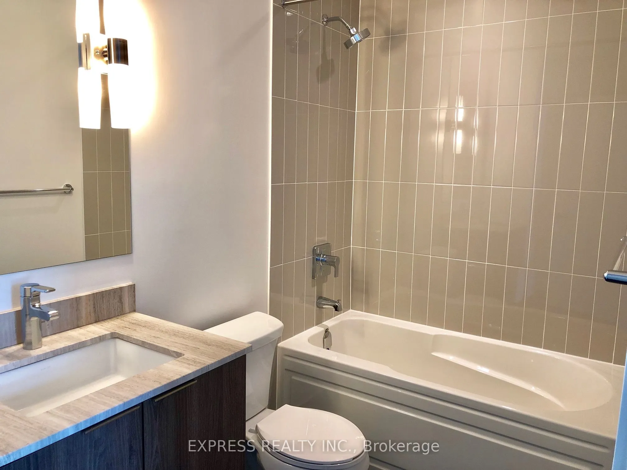 955 Bay Street, #507