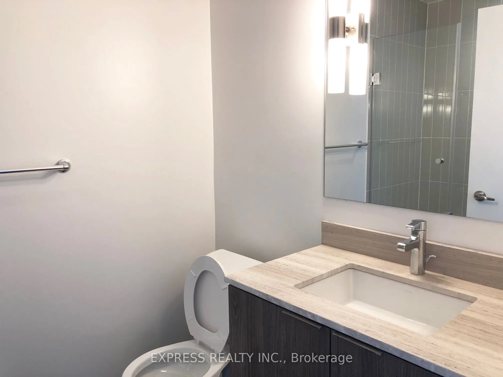 955 Bay Street, #507