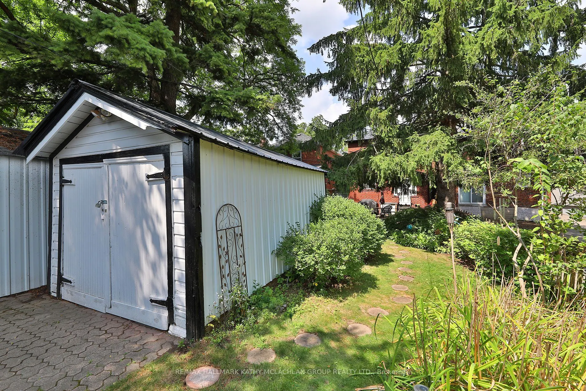 149 Donlea Drive