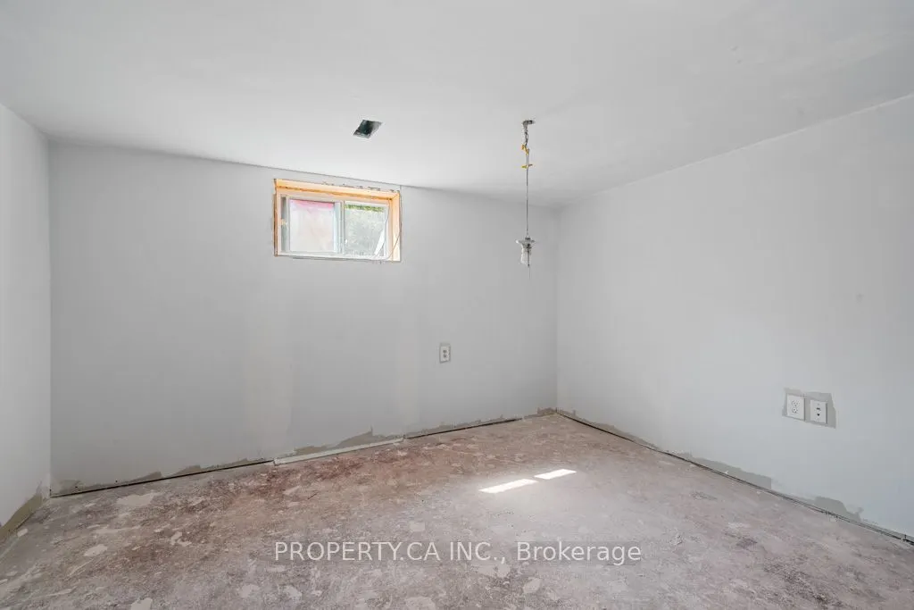 35 Farrell Avenue