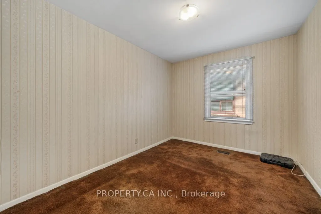 35 Farrell Avenue
