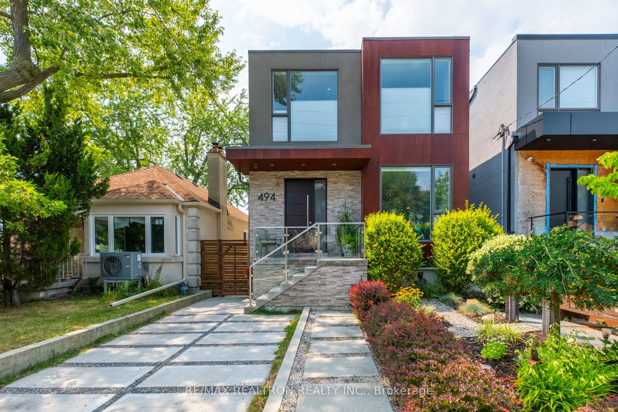 494 Atlas Avenue